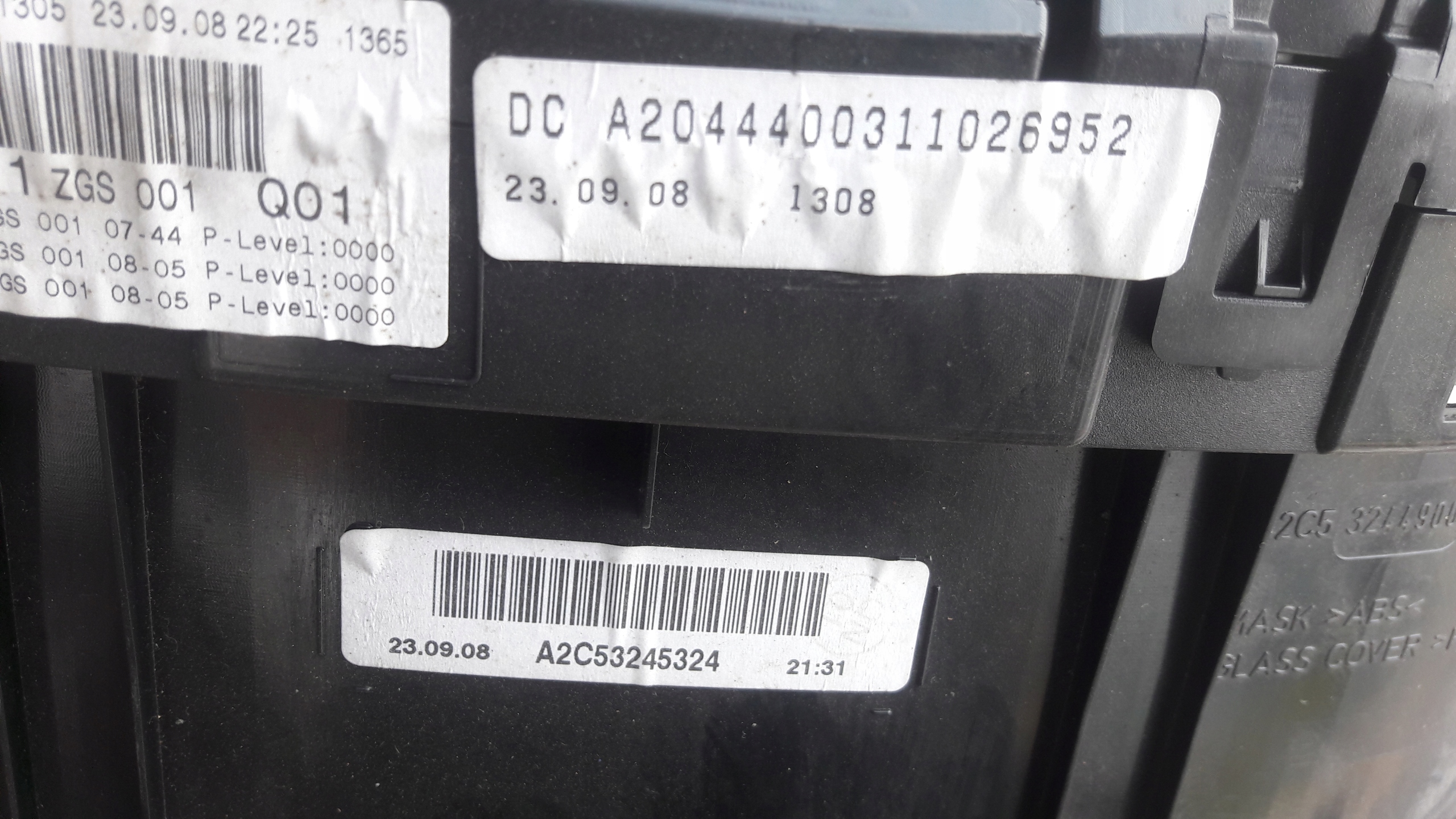 MERCEDES W204 dials clock 2.2 3.0 CDI A2044400311