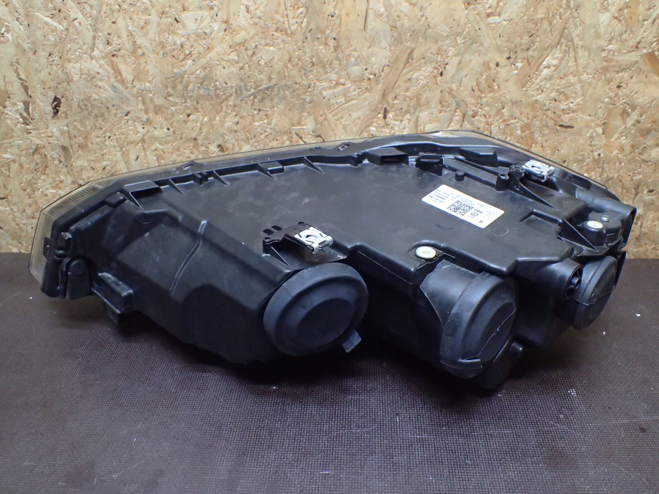 LIGHT FRONT RIGHT VW POLO 17- 2G1941006