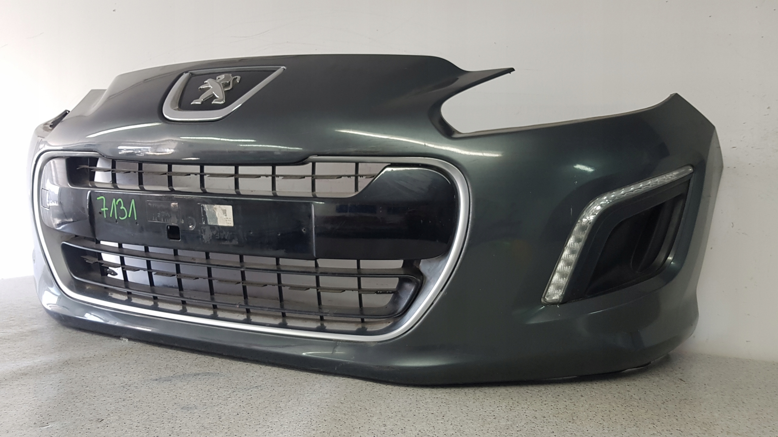 PEUGEOT 308 LIFT bumper front 7131