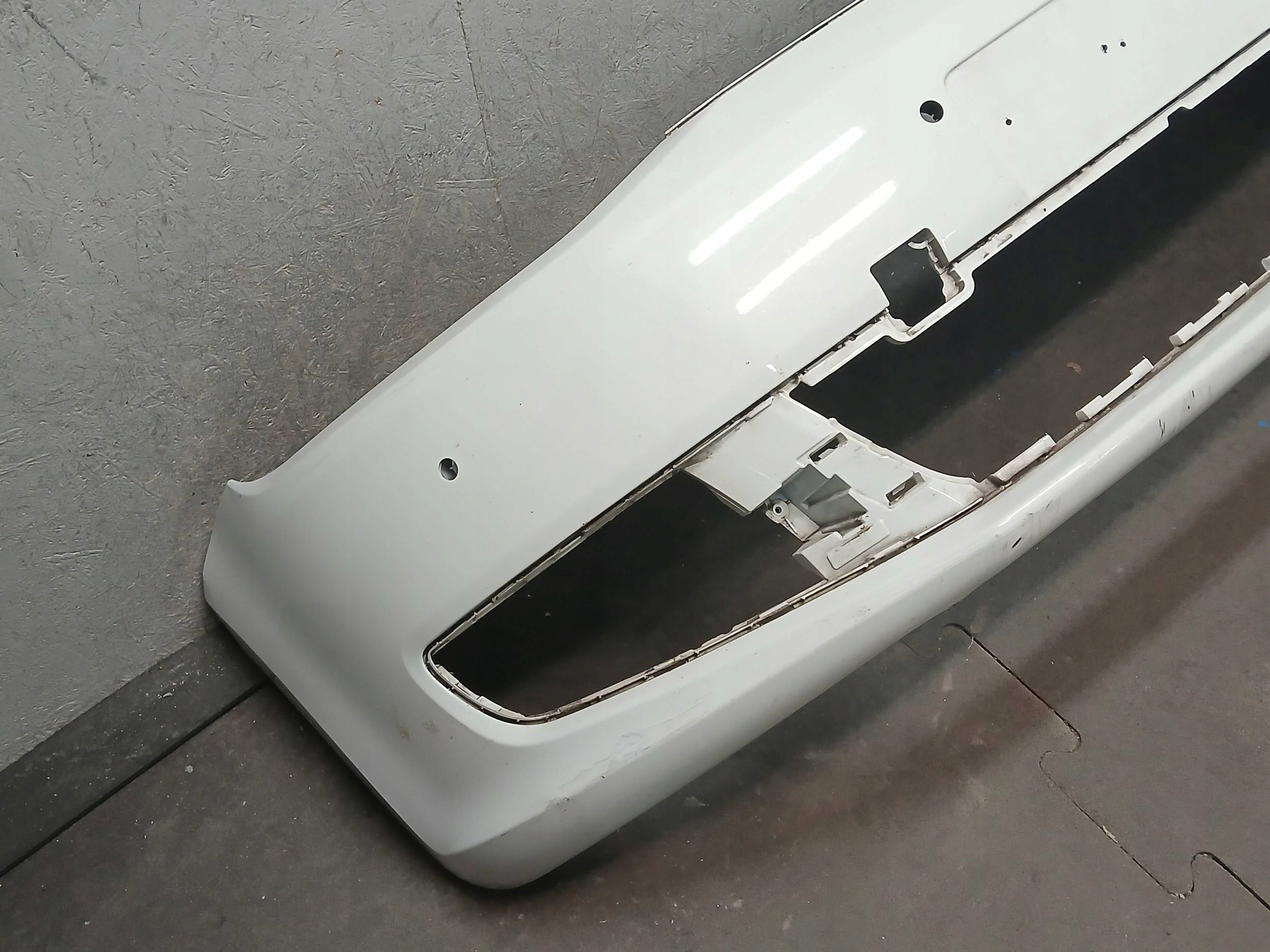 nárazník předek VW SHARAN 7N 10