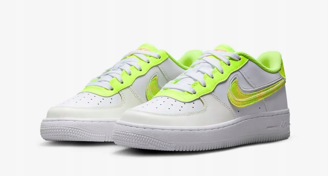 Sportovní obuv Nike Air Force 1 LV8 (gs) vel.