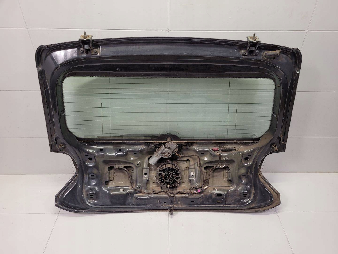 rear trunk door boot Volkswagen Polo 6 2020