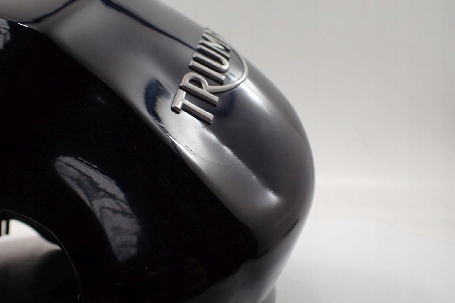 69593b114597a55f522282c2371d