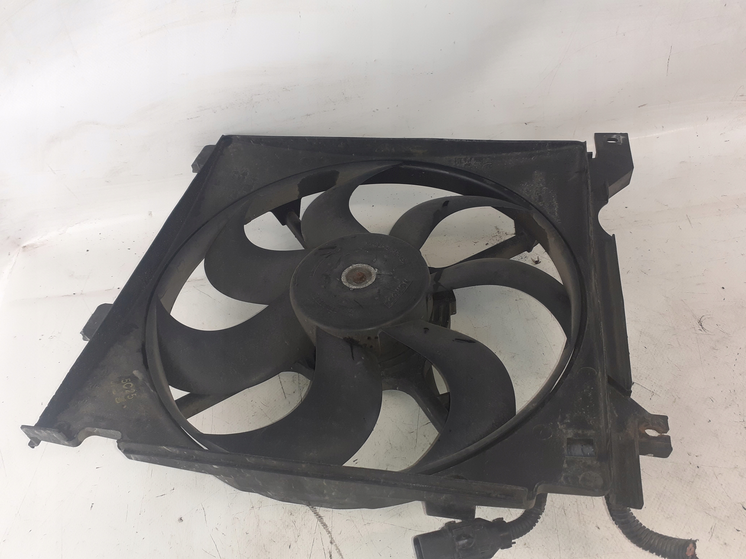 ventilator hladnjaka vode Kia Cerato 2,0 CDRI