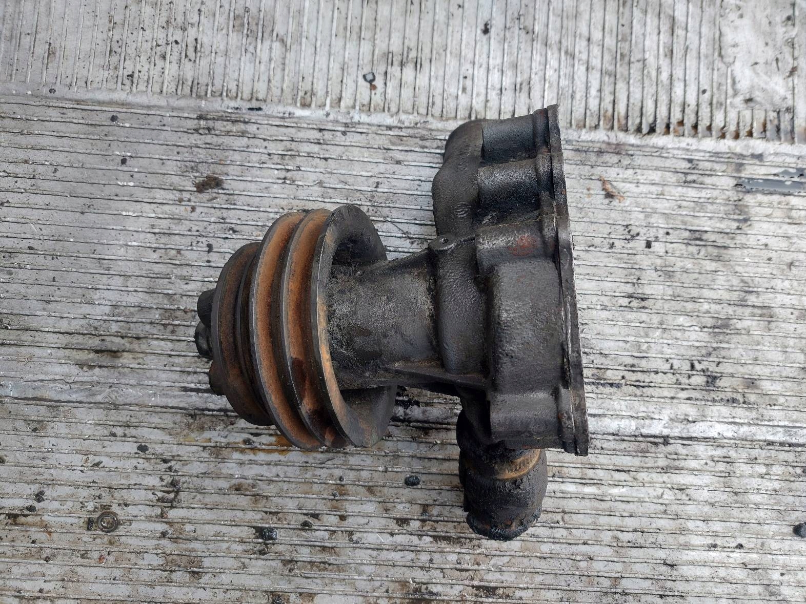 Pompa ausiliaria acqua motore STAR 200
