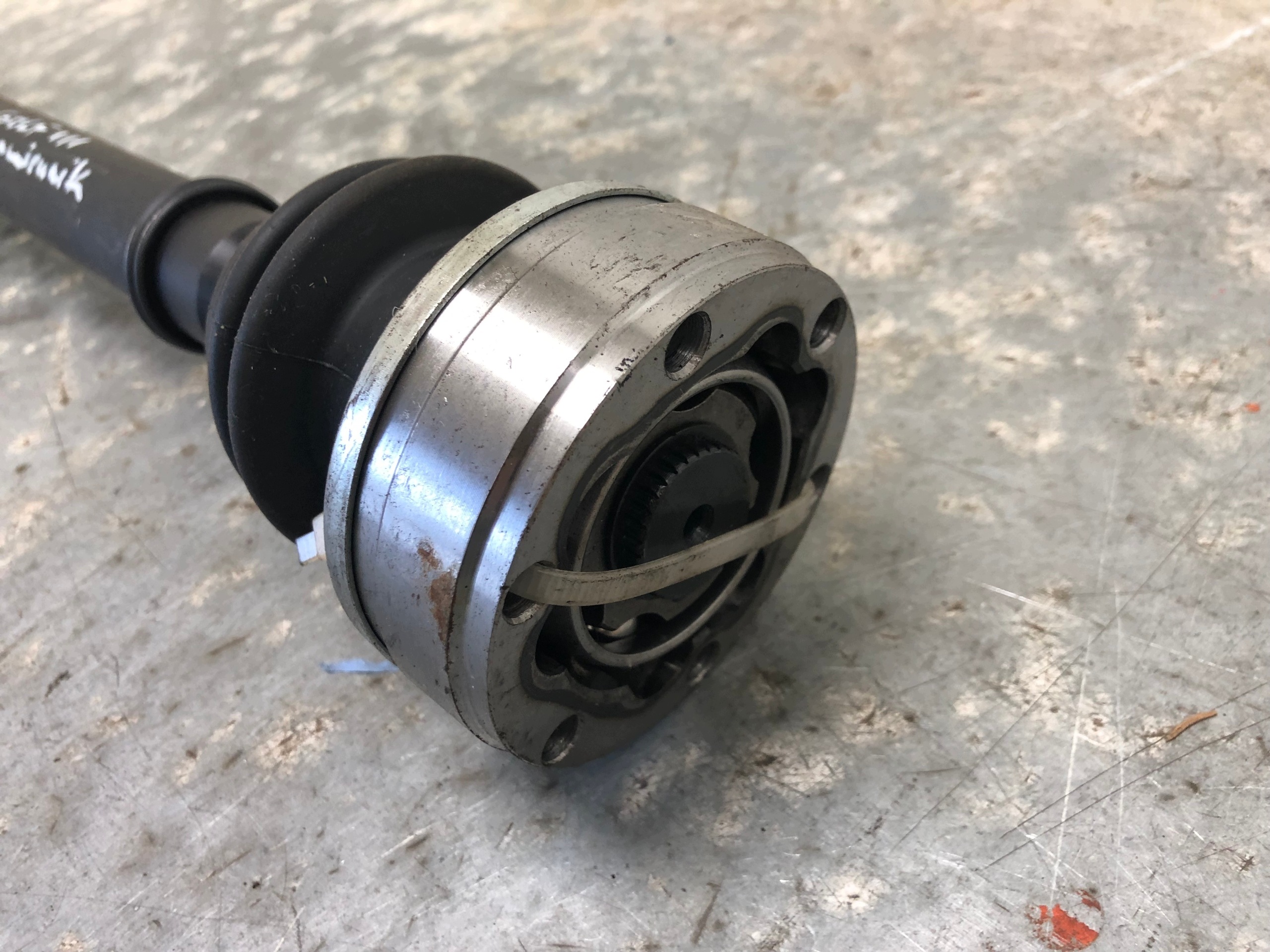 semi-axis VW GOLF III GSP26106717K677
