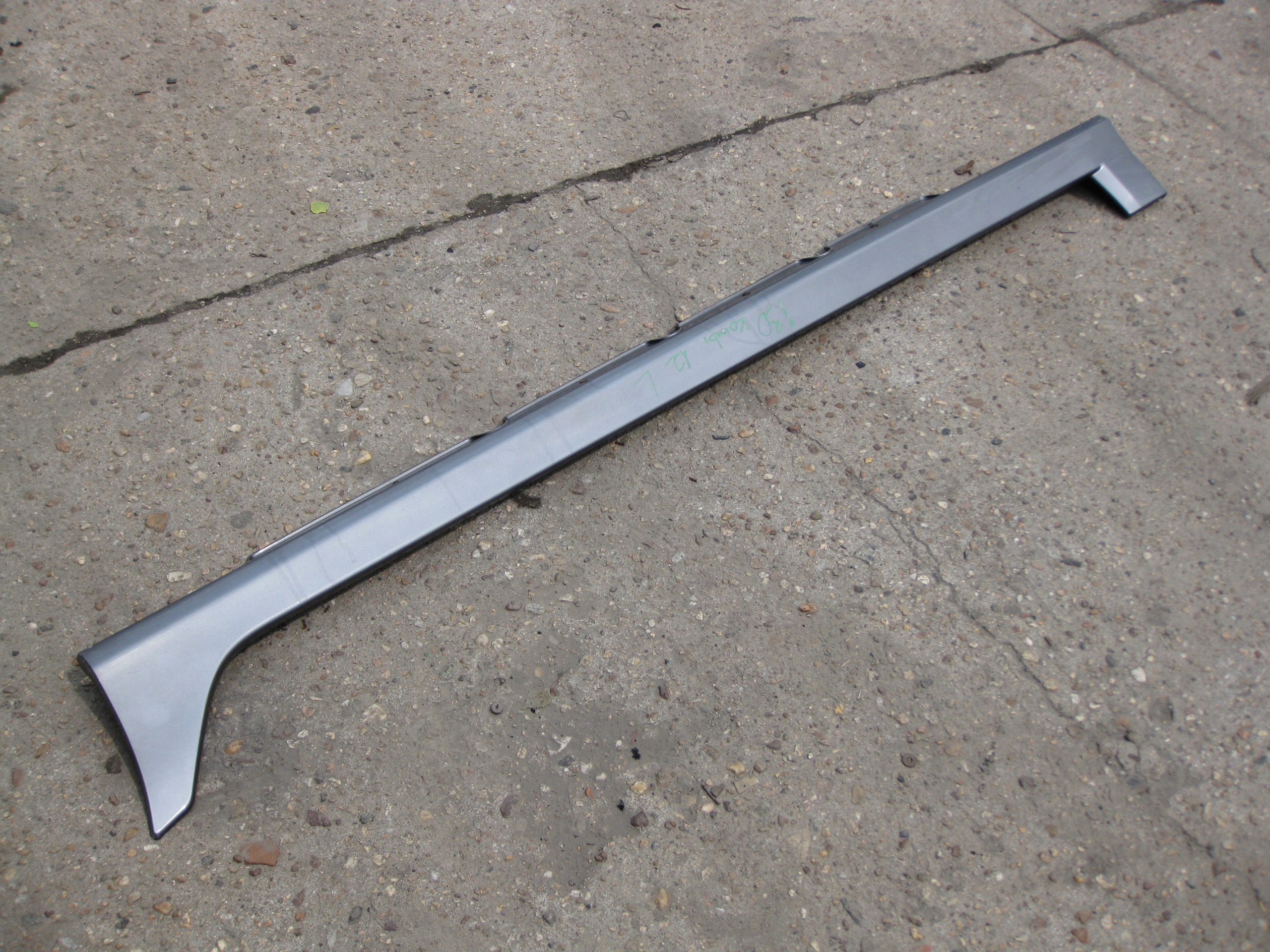 HYUNDAI I30 1.6 CRDI 12R moulding cap threshold left 87753 2R800