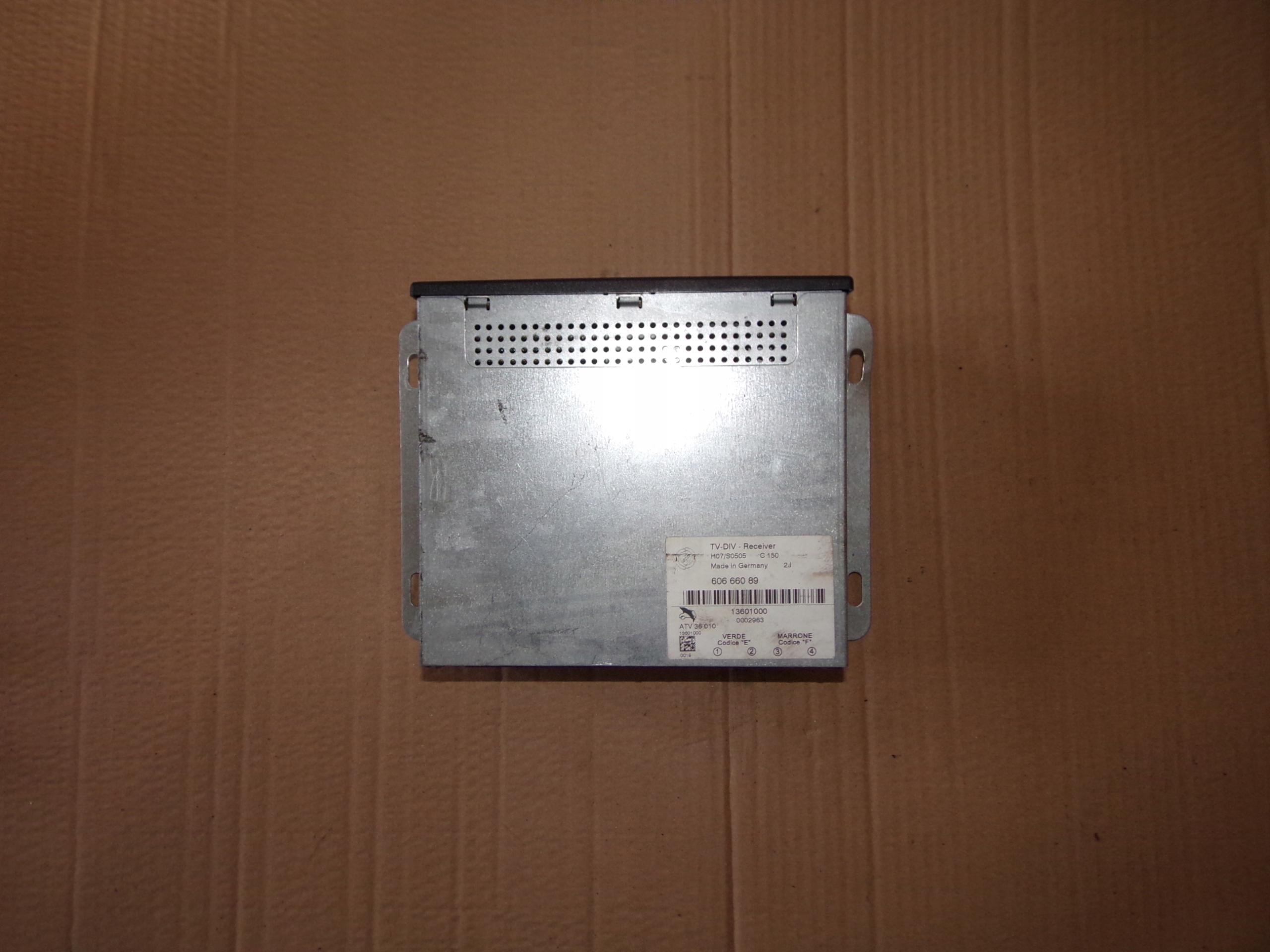 TUNER TV 60666089 LANCIA THESIS 02 09r