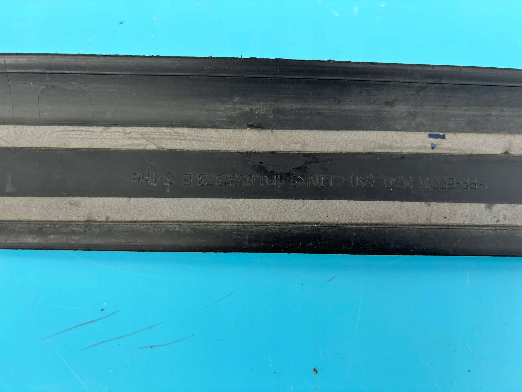AUDI A6 C6 4F S-LINE left moulding threshold front STOPIEN 4F0853373E PAK10/6