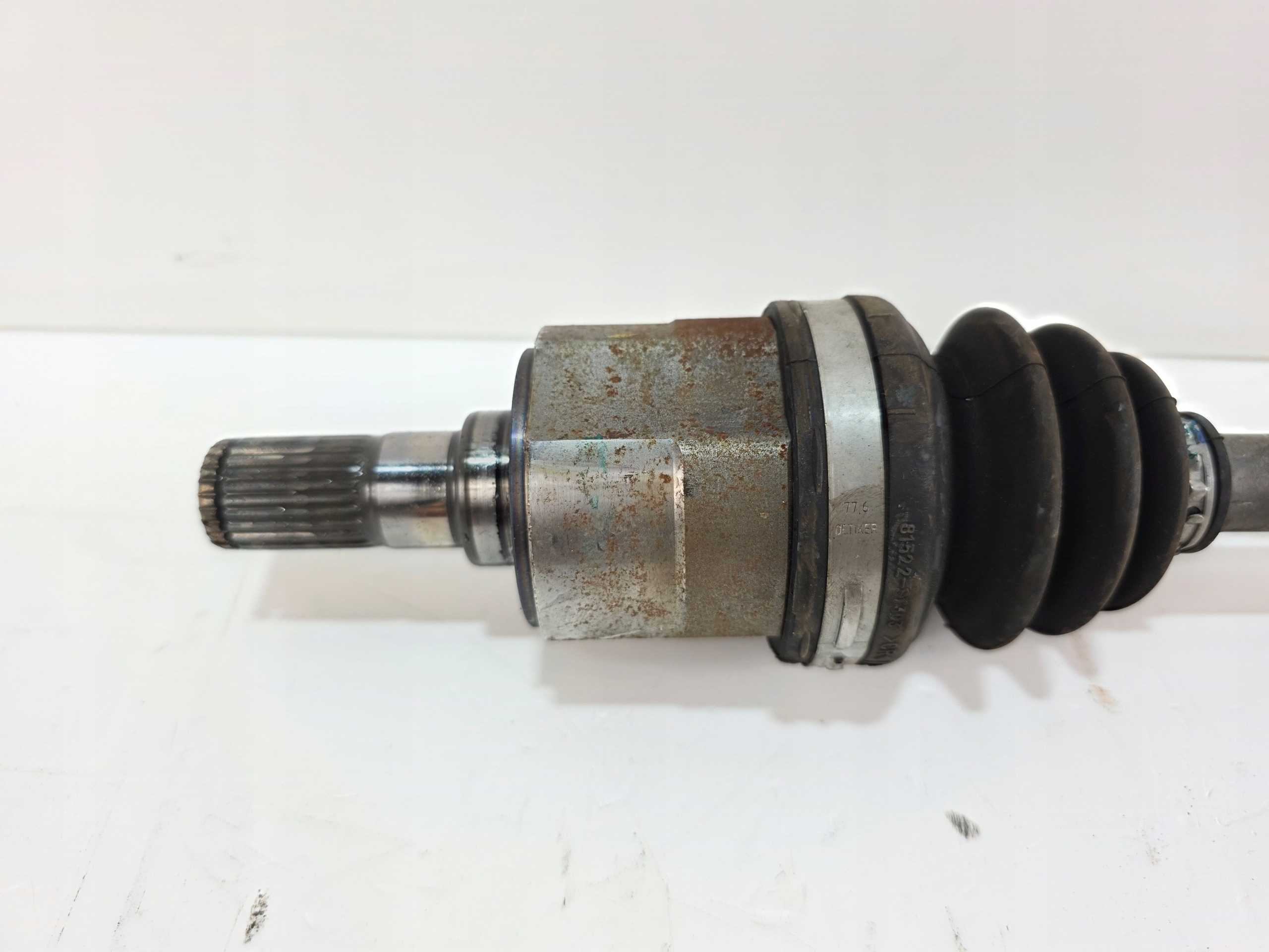 semi-axis left front HYUNDAI 49500-Q0000