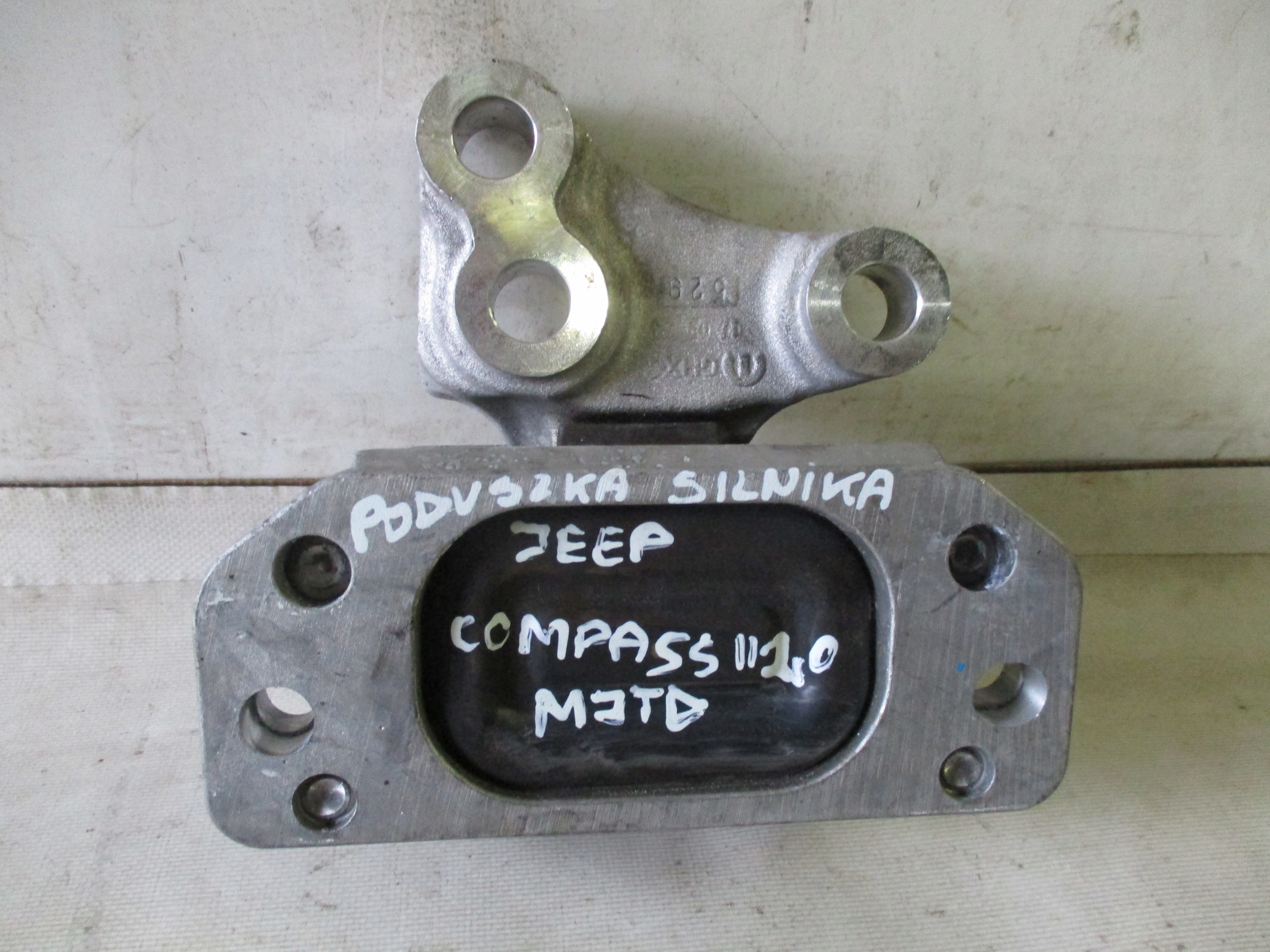 engine mount Jeep Compass II 2,0 MJTD 00533791050