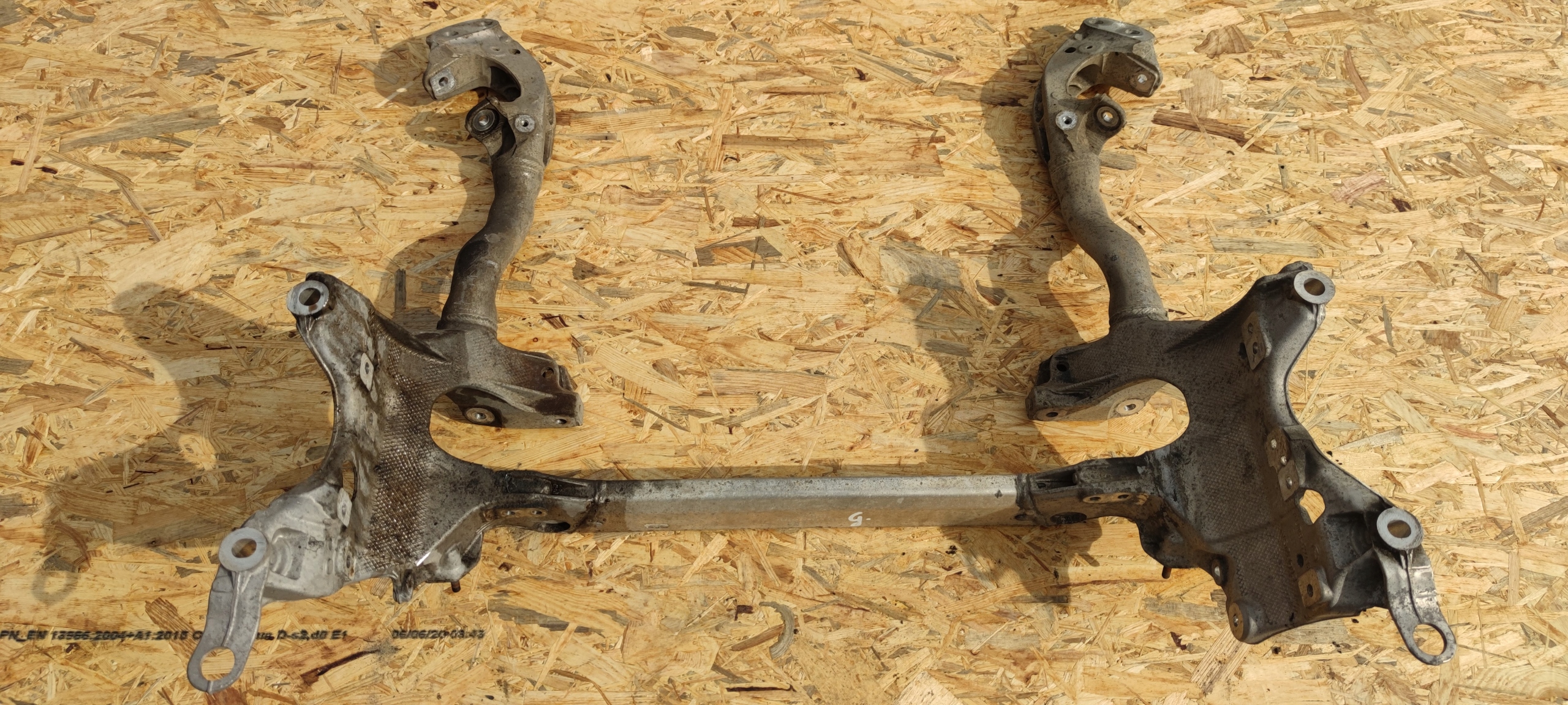 TRAWERS axle beam subframe front AUDI A4 B8 A5 8T0399315G