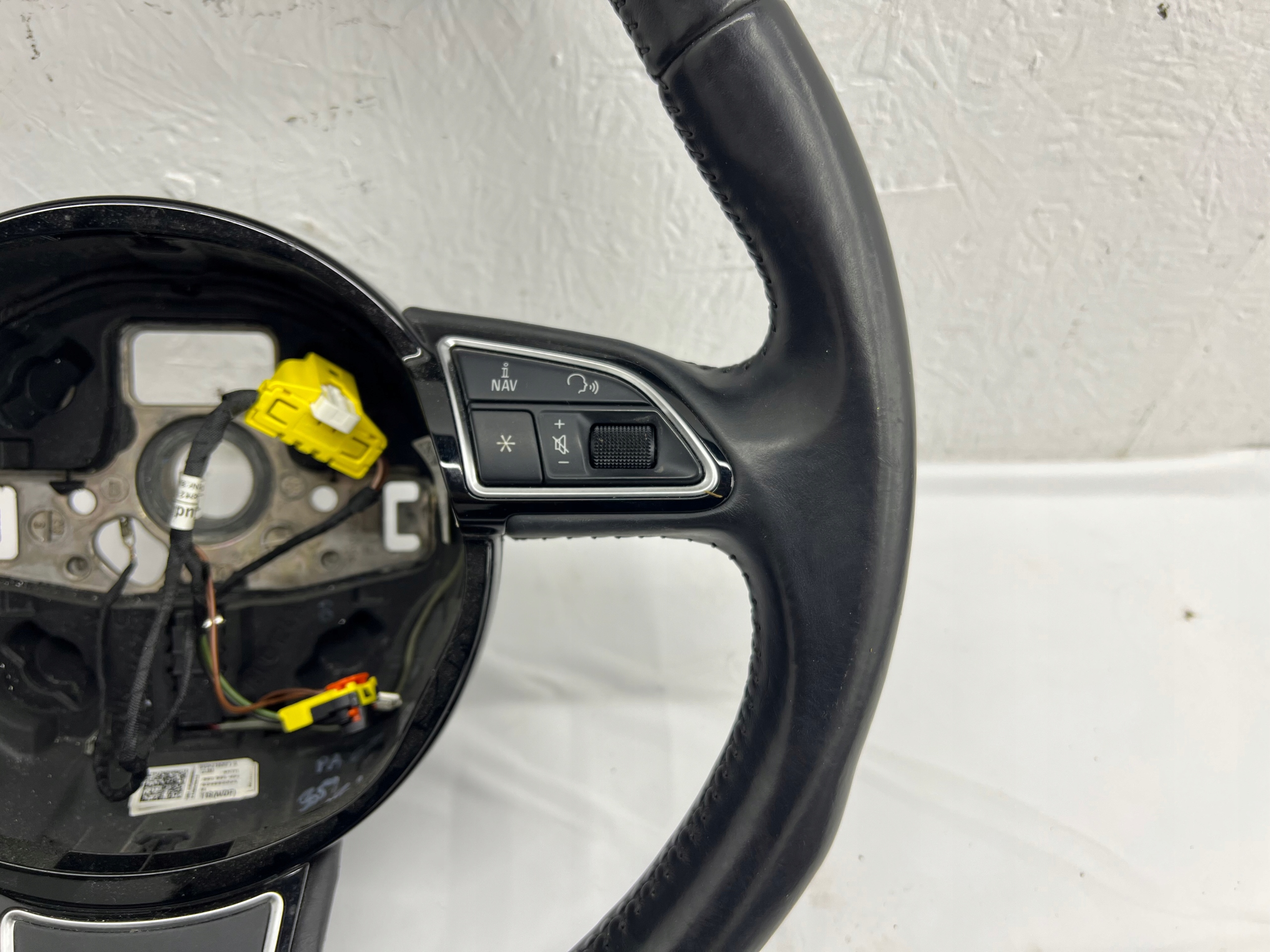 lenkrad Leder SKORZANA MULTI MULTIFUNKCJA AUDI A3 8V 8V0419091A LADNA