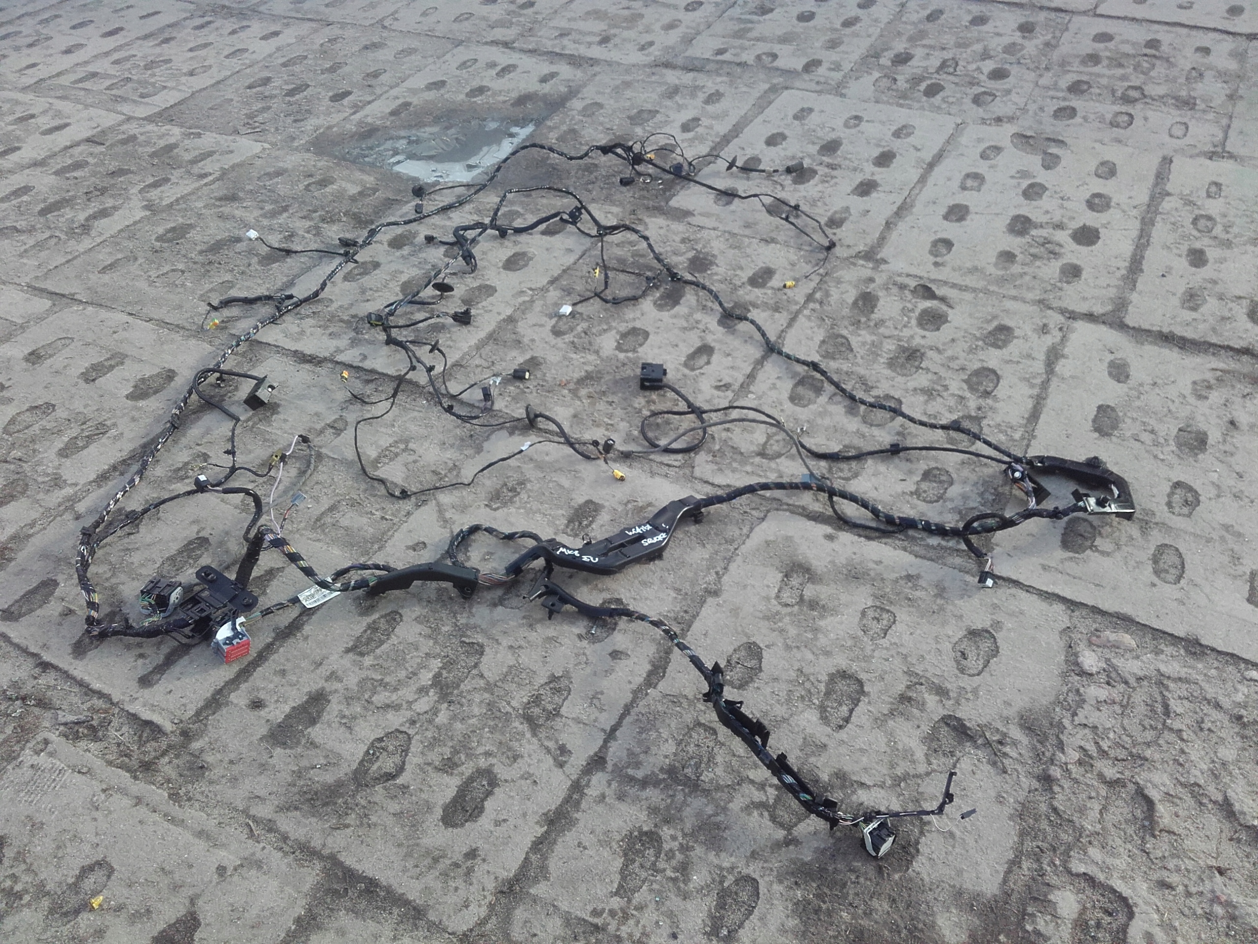 H1BT-14A005-AME - FORD FIESTA MK8 ДЖГУТ ПРОВОДІВ ВНУТРІШНЯ УСТАНОВКА