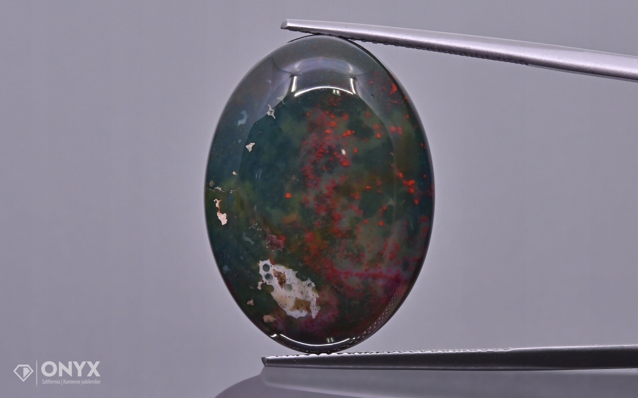 Heliotrop kabošon ovál 25x18 mm