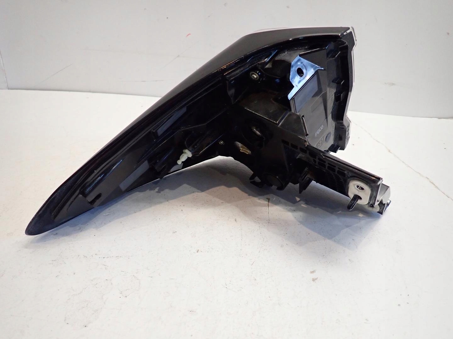 light rear part rear right SUBARU OUTBACK 2020
