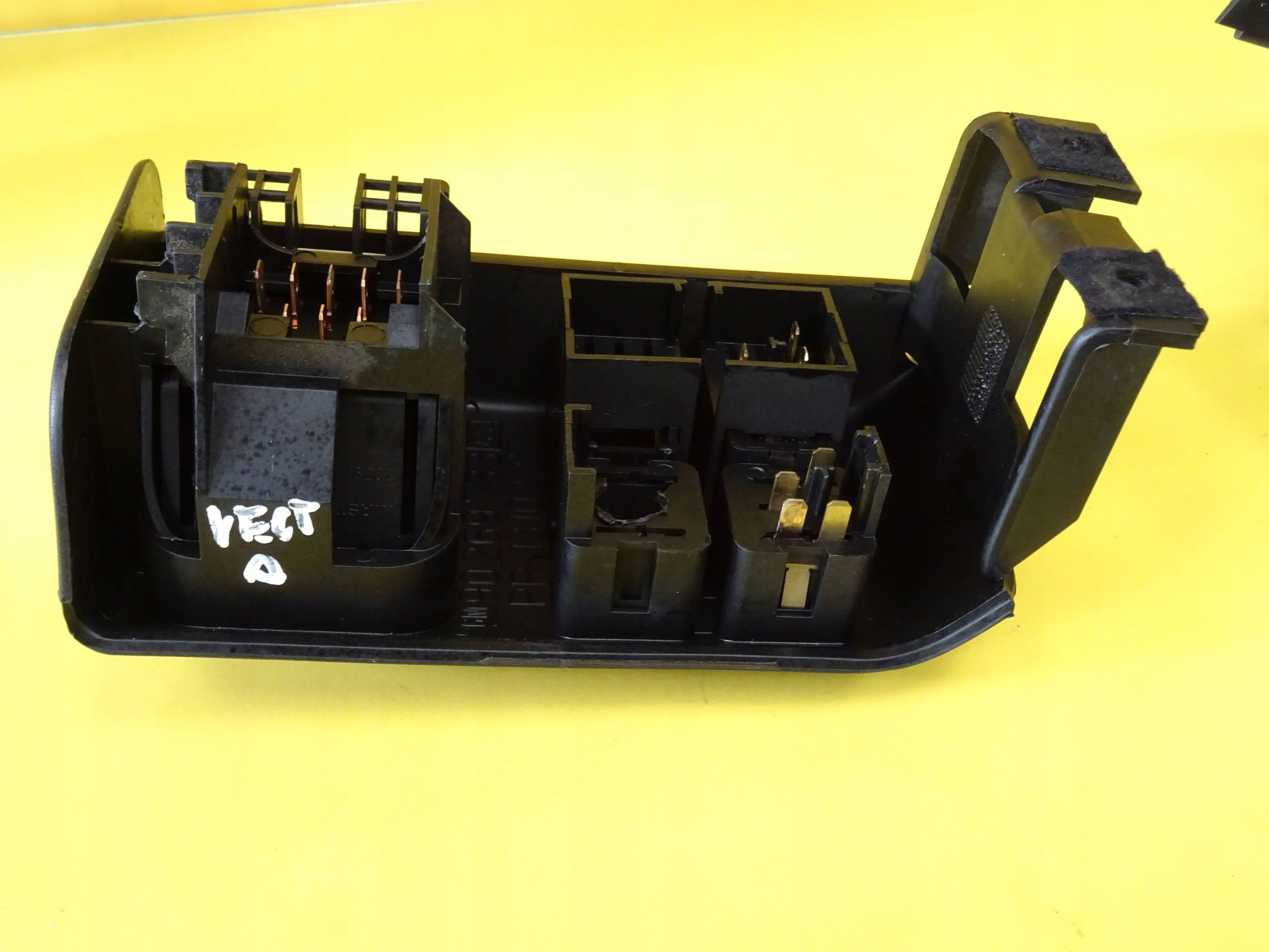 interruttore luci OPEL VECTRA 90269733 OPEL