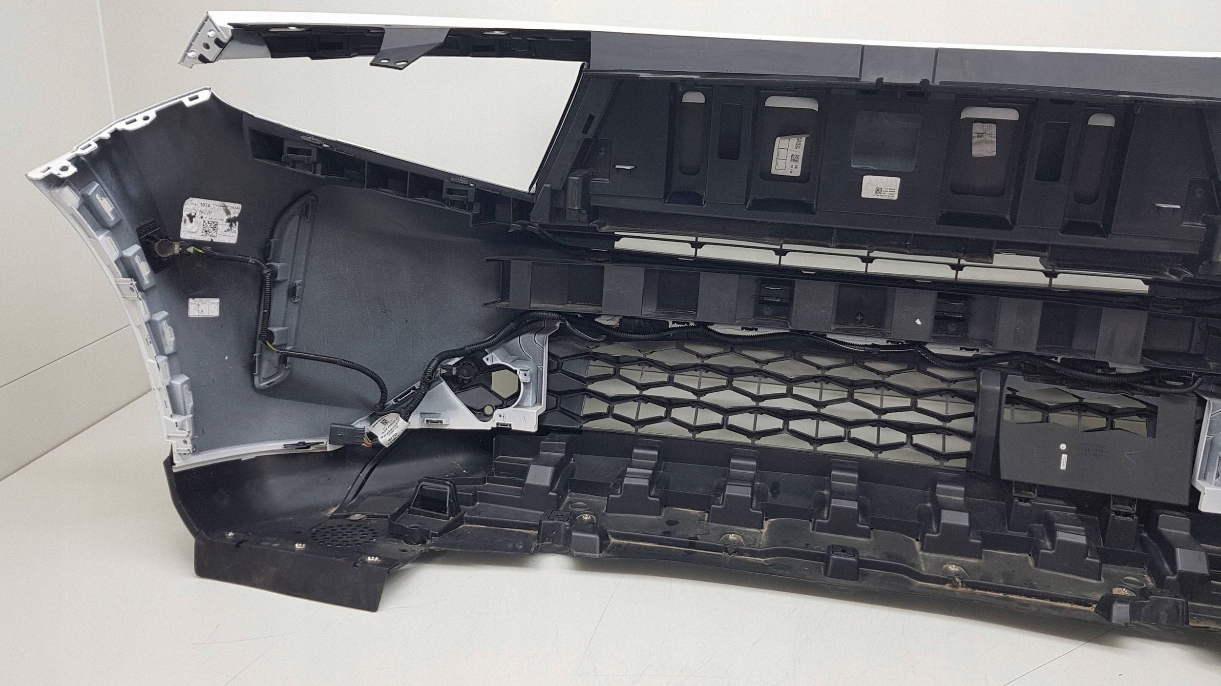 OPEL FRONTERA 2024 - bumper front 9854995780