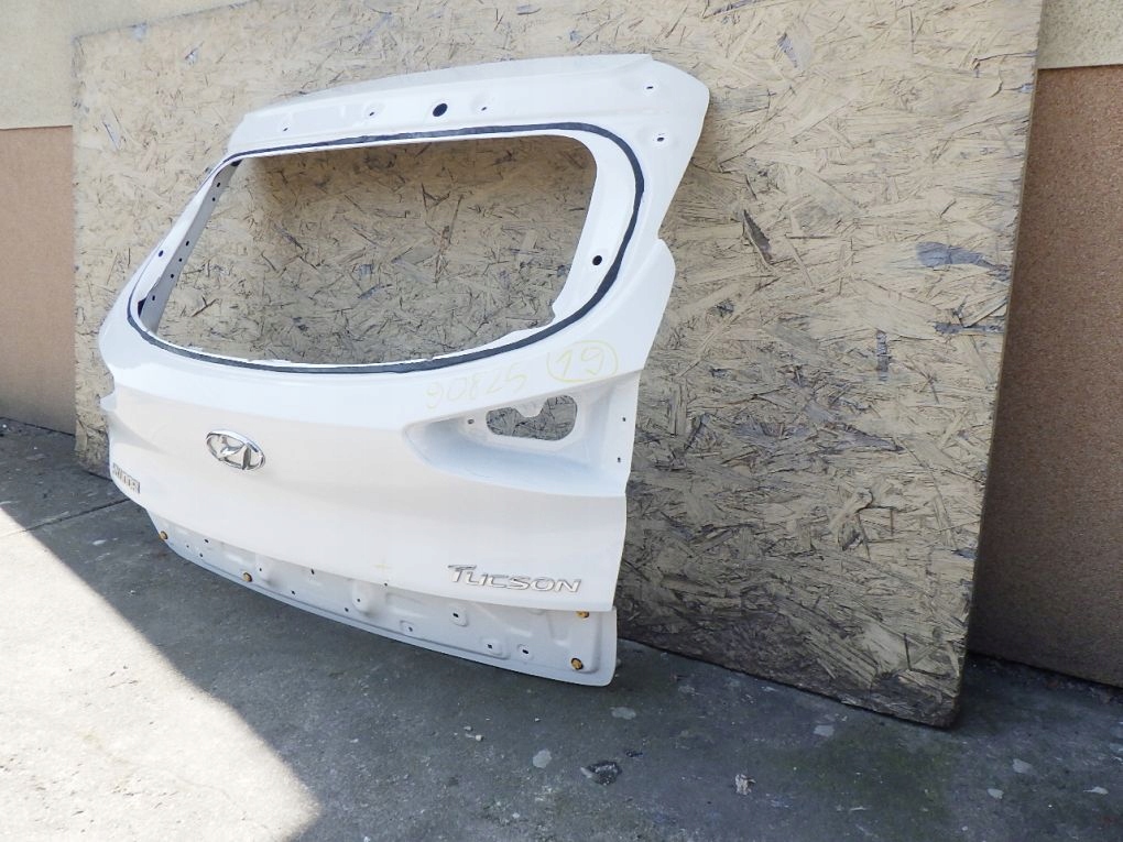 HYUNDAI TUCSON III 3 15- Heckklappe