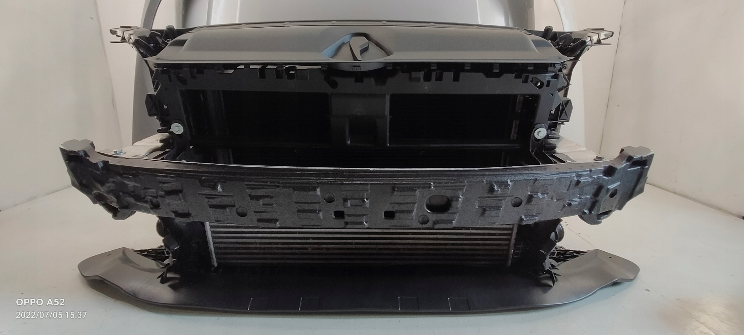 AUDI A4 B9 KOMPLETNY PAS WZMOCNIENIE BELKA CHŁODNICE WENTYLATOR USA KANADA