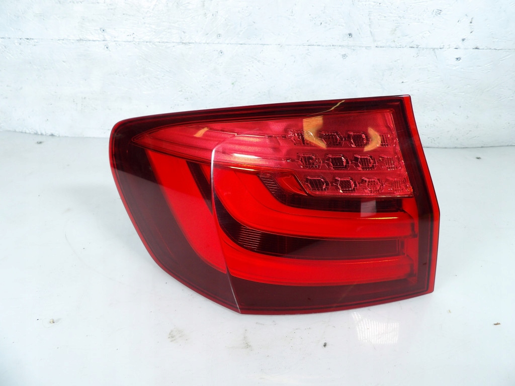 BMW 5 F11 LAMPA TYŁ LEWA