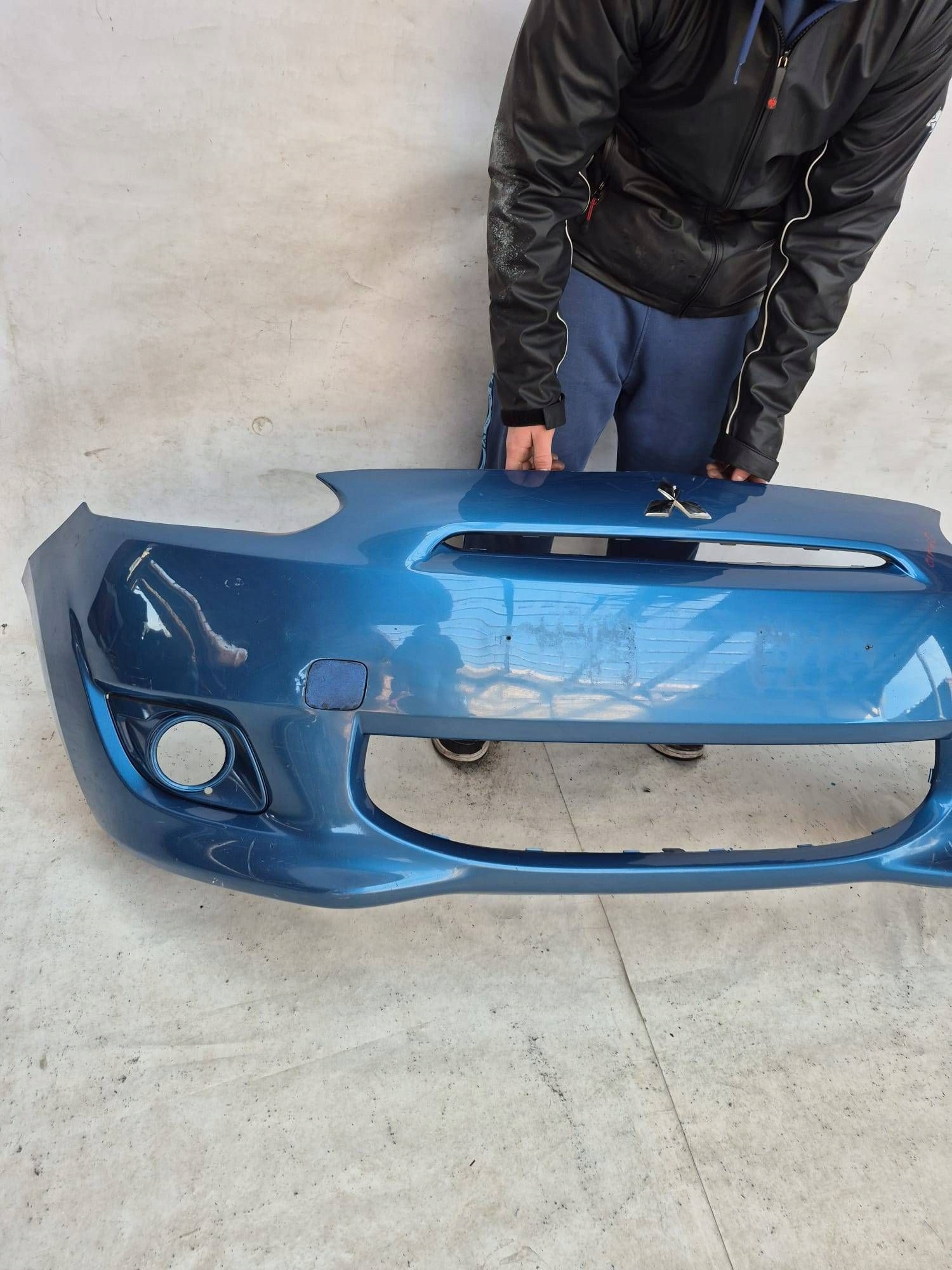 MITSUBISHI SPACE STAR II 2 12-16 bumper front front