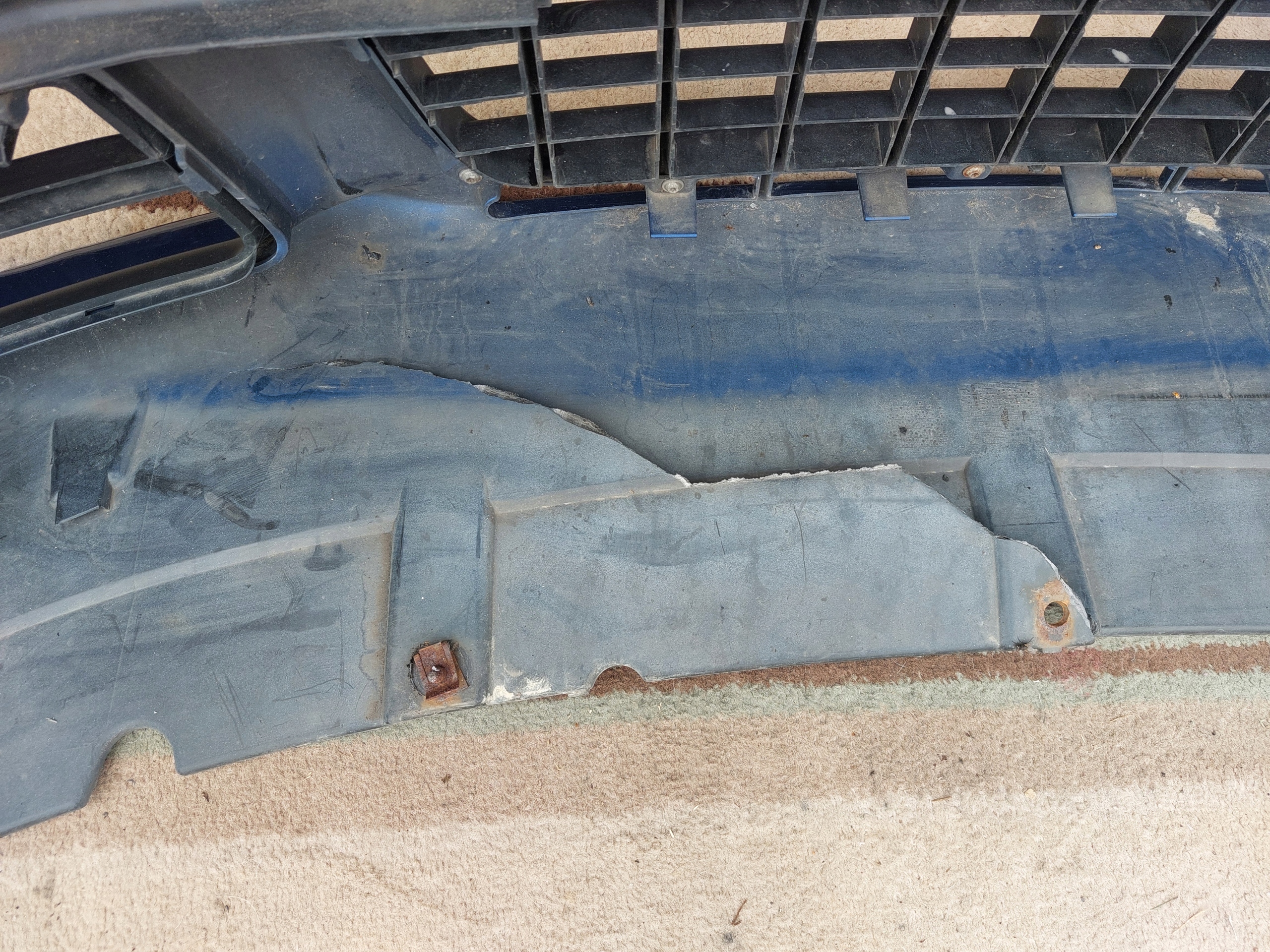 AUDI A4 B7 S-LINE bumper front front blue