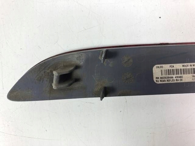 Chrysler Pacyfica 2024+ odblask right, bumper rear part