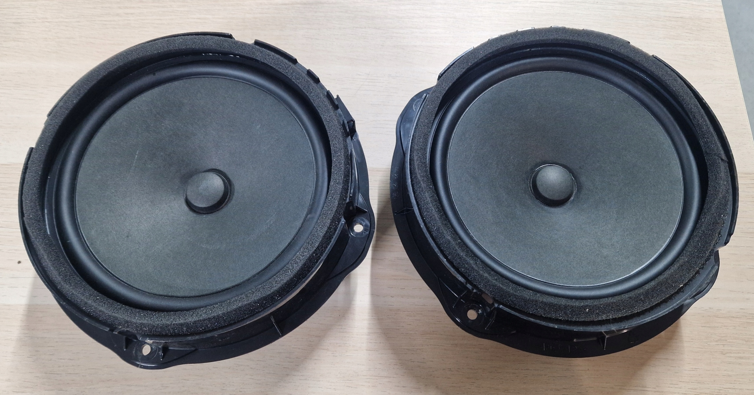 speaker 8V0035415C AUDI A3 Q3 original as new