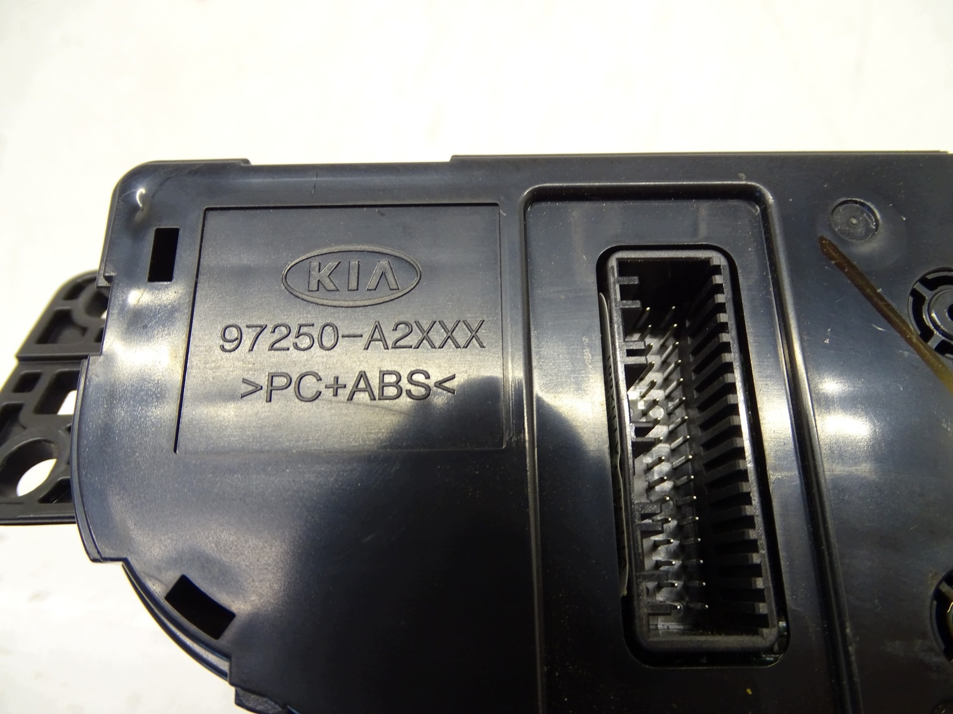 PANEL klími klimatizaci KIA CEED 2 97250-A2XXX