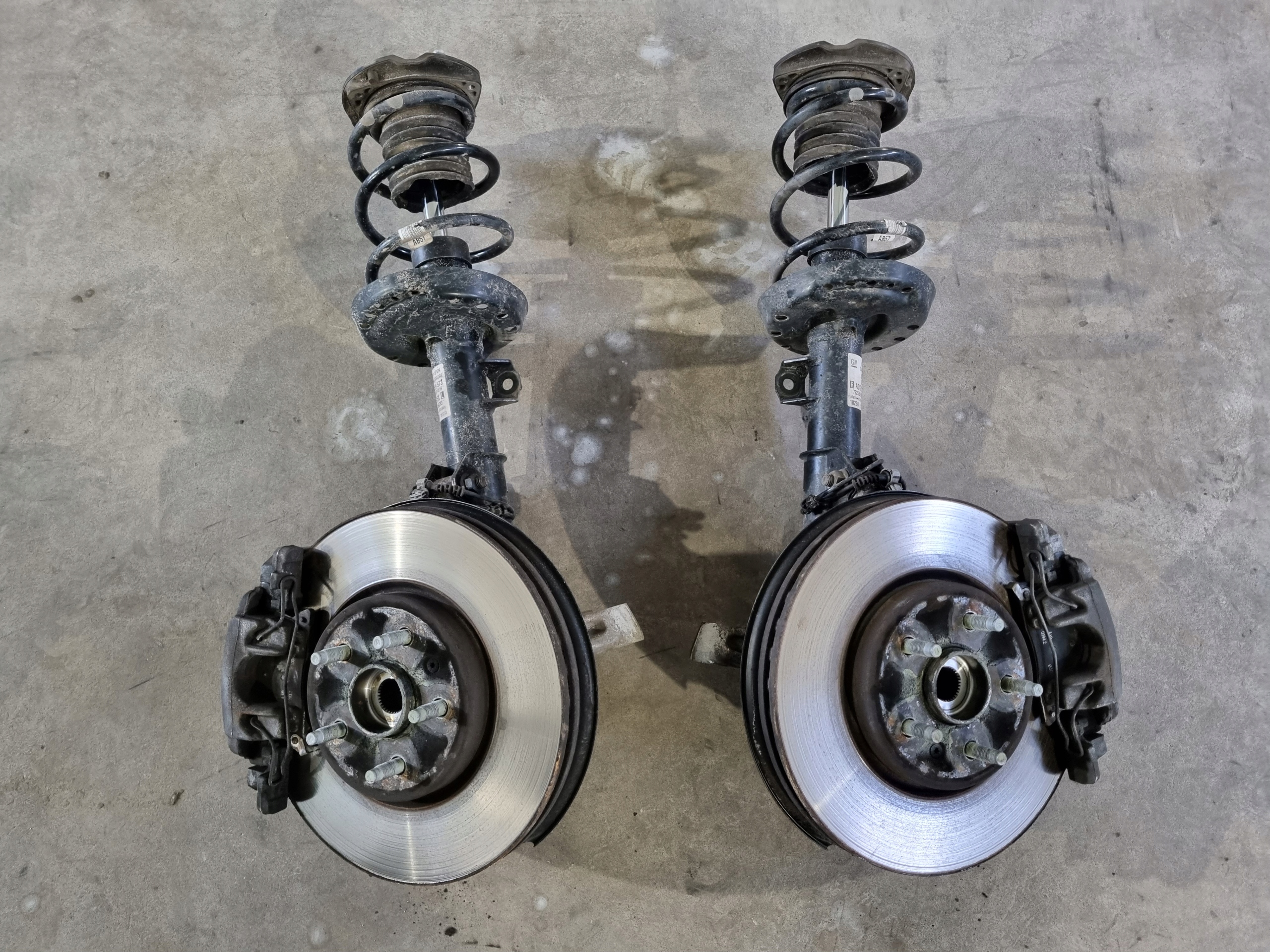 амортизатор 39039574 opel ASTRA K 1.6 C