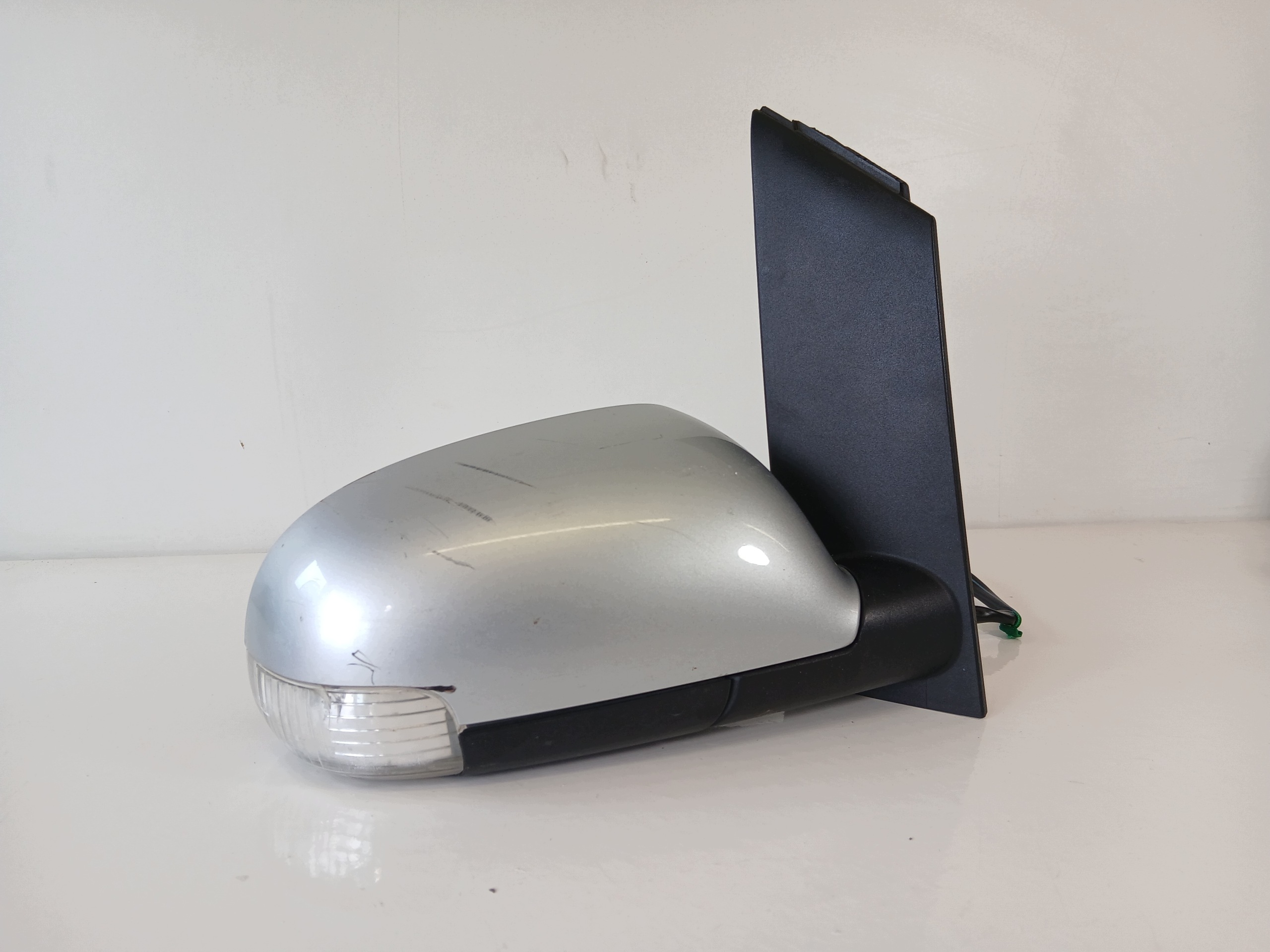 VW TOURAN and mirror right 6 PIN LA7W
