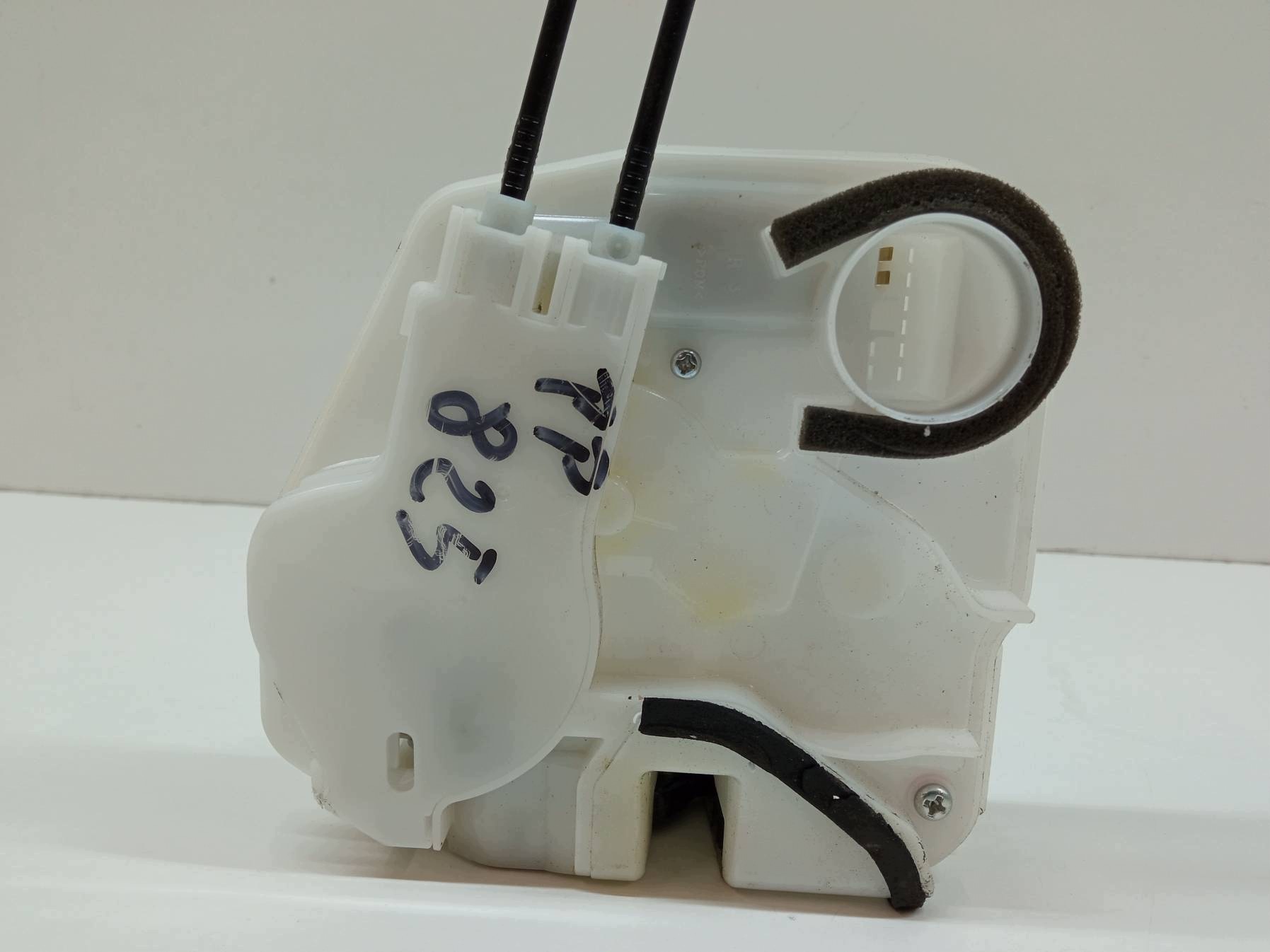 lock door right front Mitsubishi ASX and (2010- )