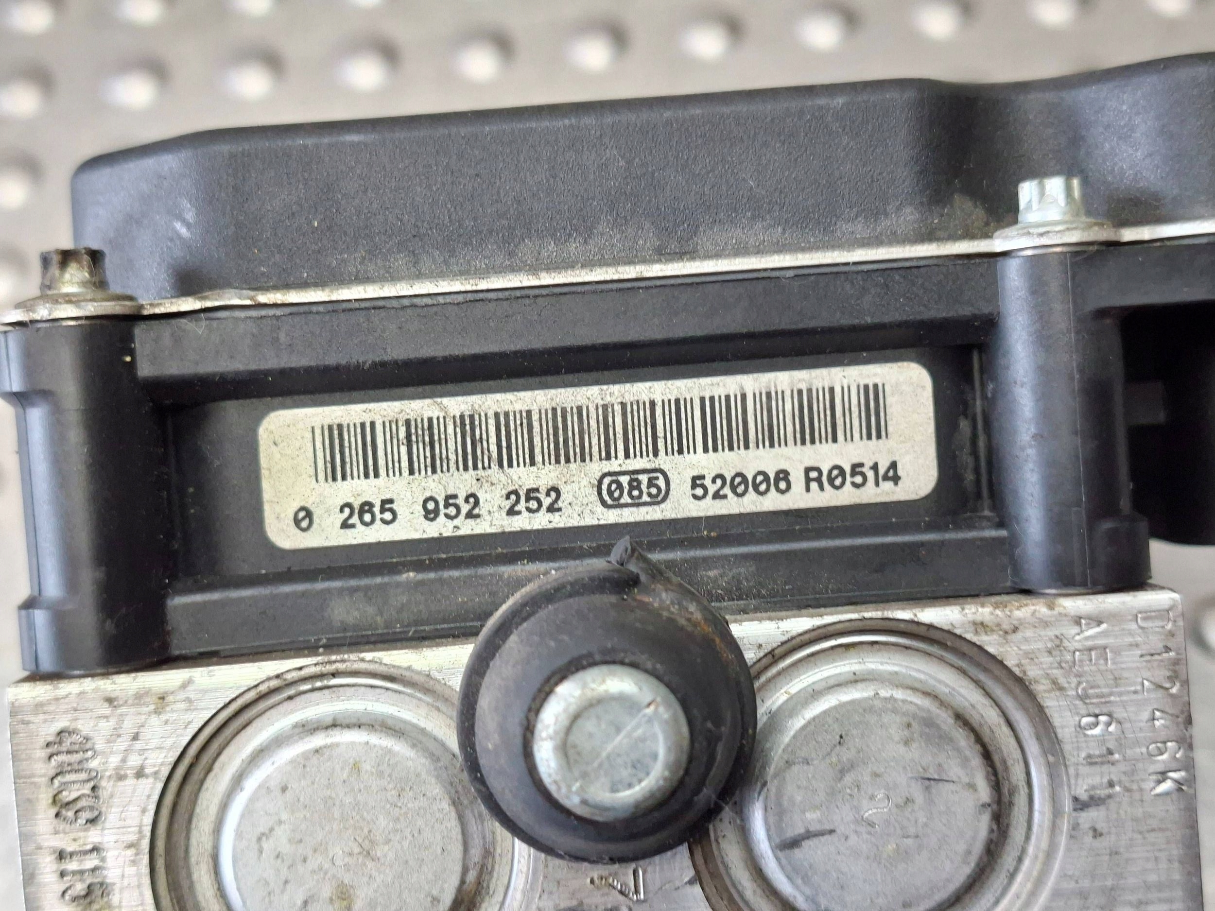 pump control unit ABS ALFA ROMEO MITO 08- 51968089 0265252705 0265952252