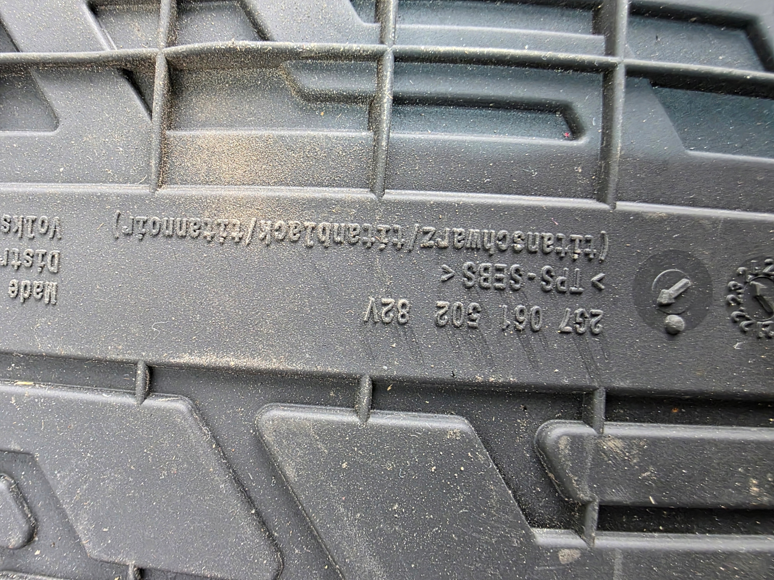 mats rubber TAIGO 2G7 2G7061502 2G7061512