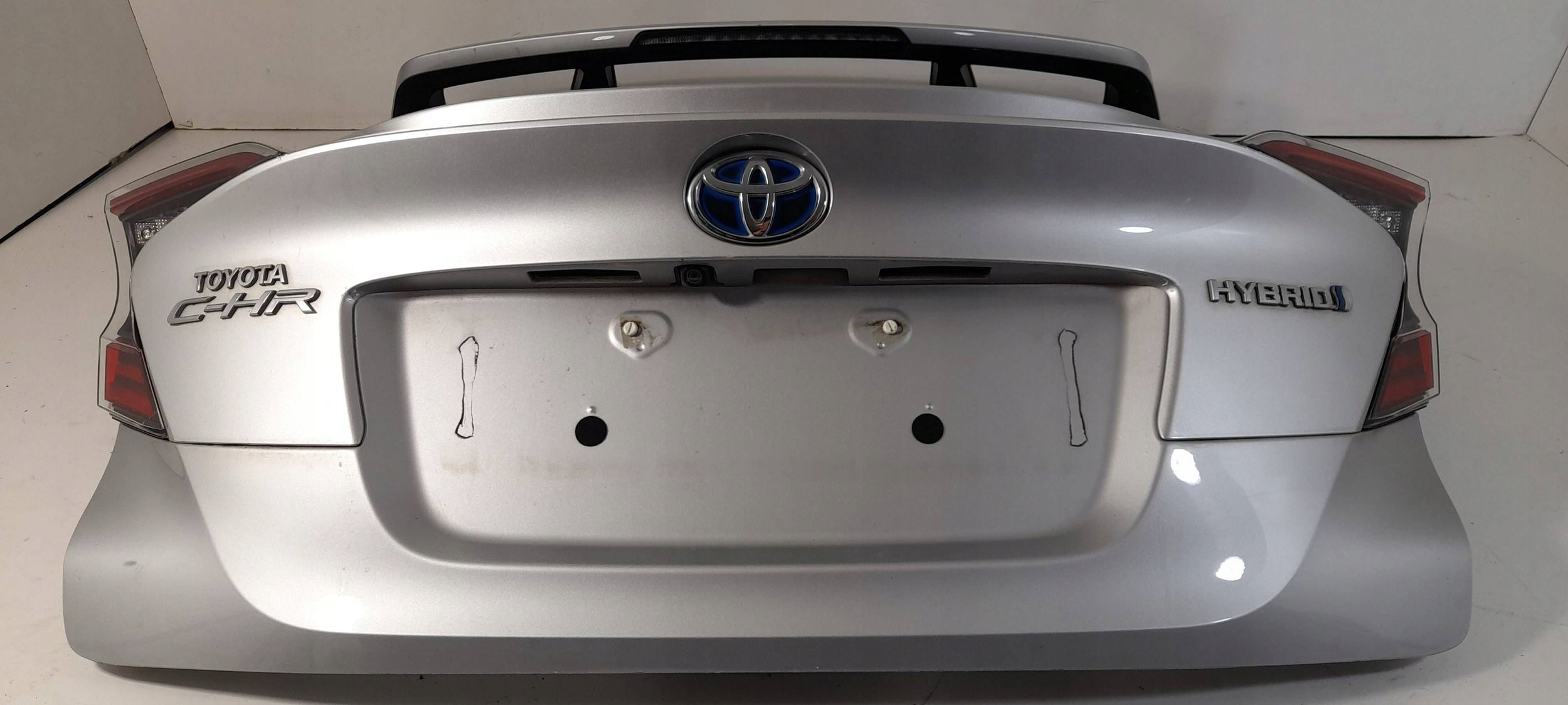 Toyota C-HR and 2017 trunk door boot (H237)