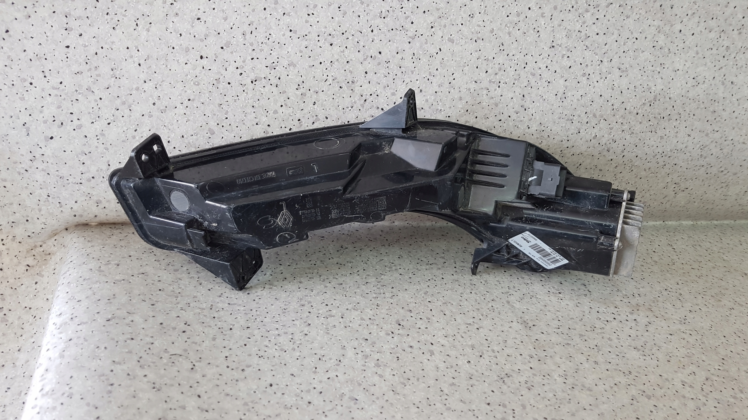 RENAULT KOLEOS II - links Nebelscheinwerfer LED DRL 3177