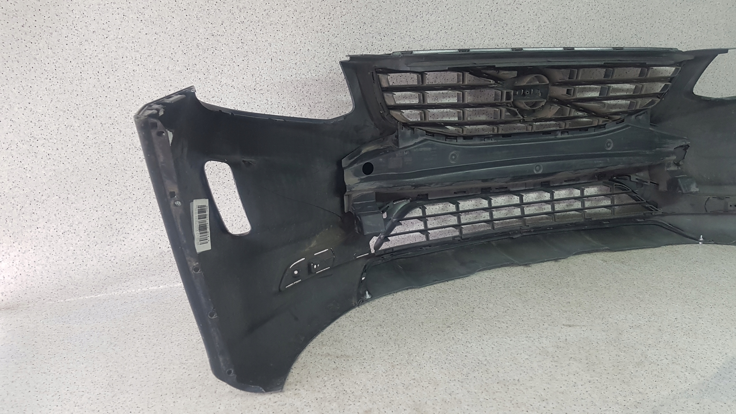 VOLVO XC60 XC 60 LIFT 2013 - bumper front 9489