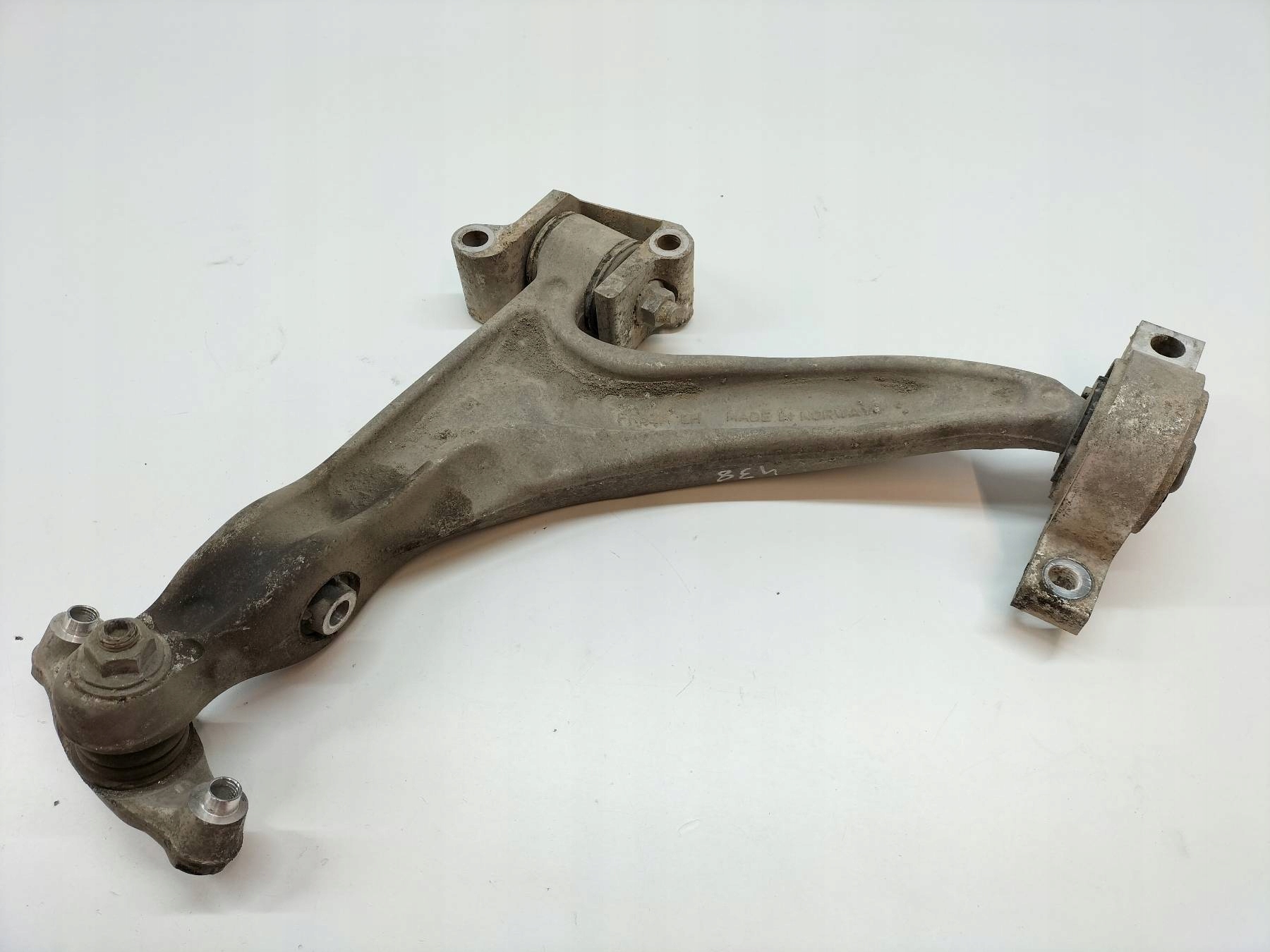 arm left front Volvo V60 II (2018- )