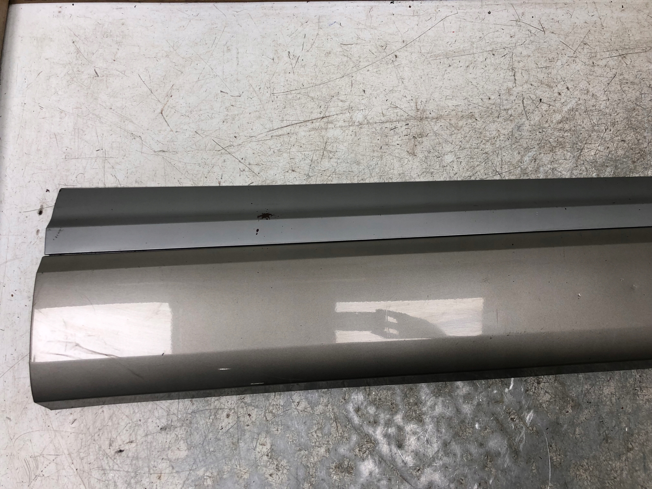moulding door right front AUDI Q7 4M 4M0853960B