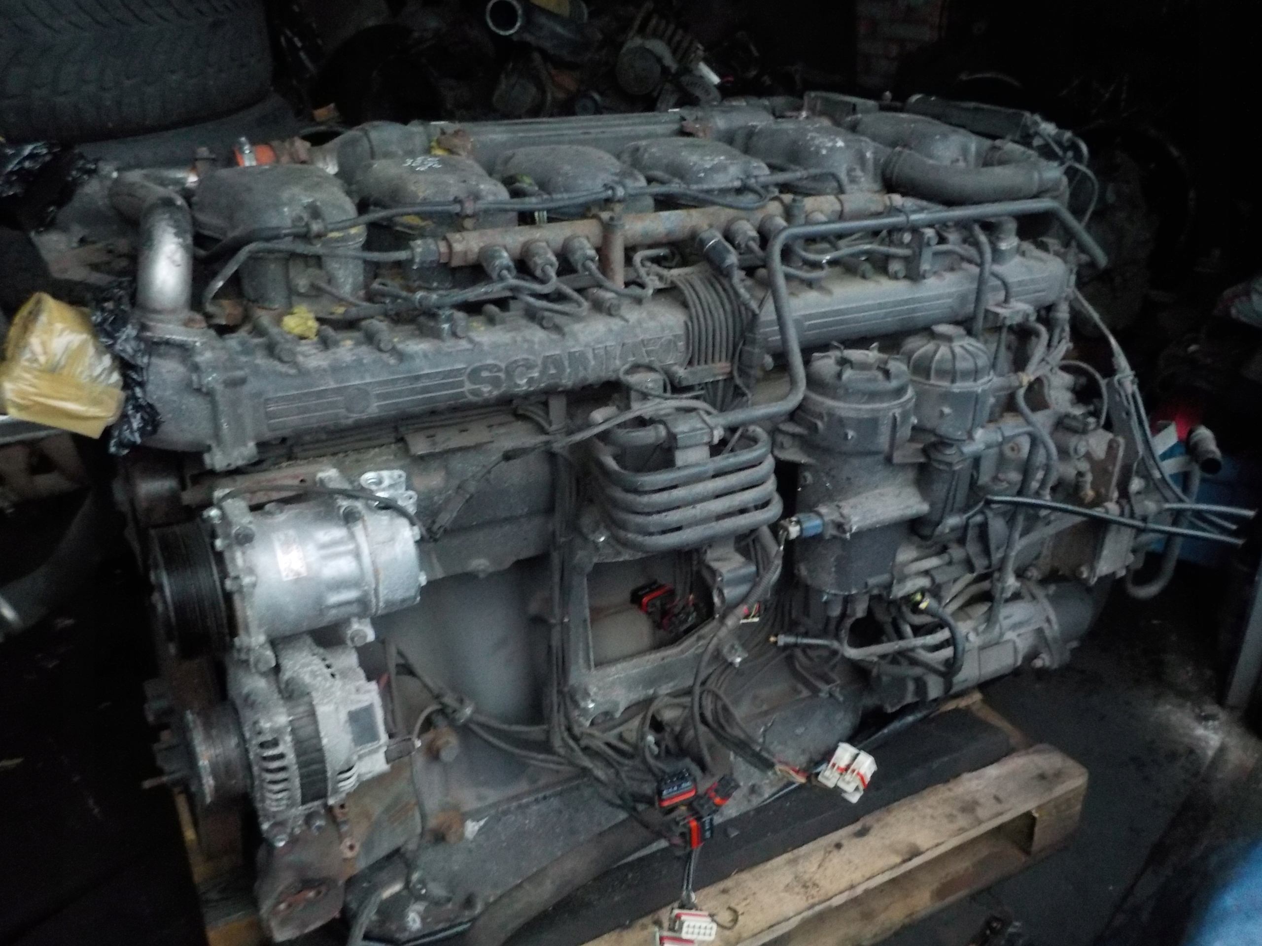 SCANIA R SILNIK 440 XPI