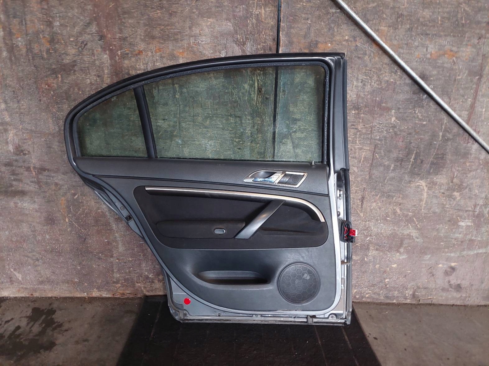 Portière Complets Gauche Arrière SKODA SUPERB et 9152