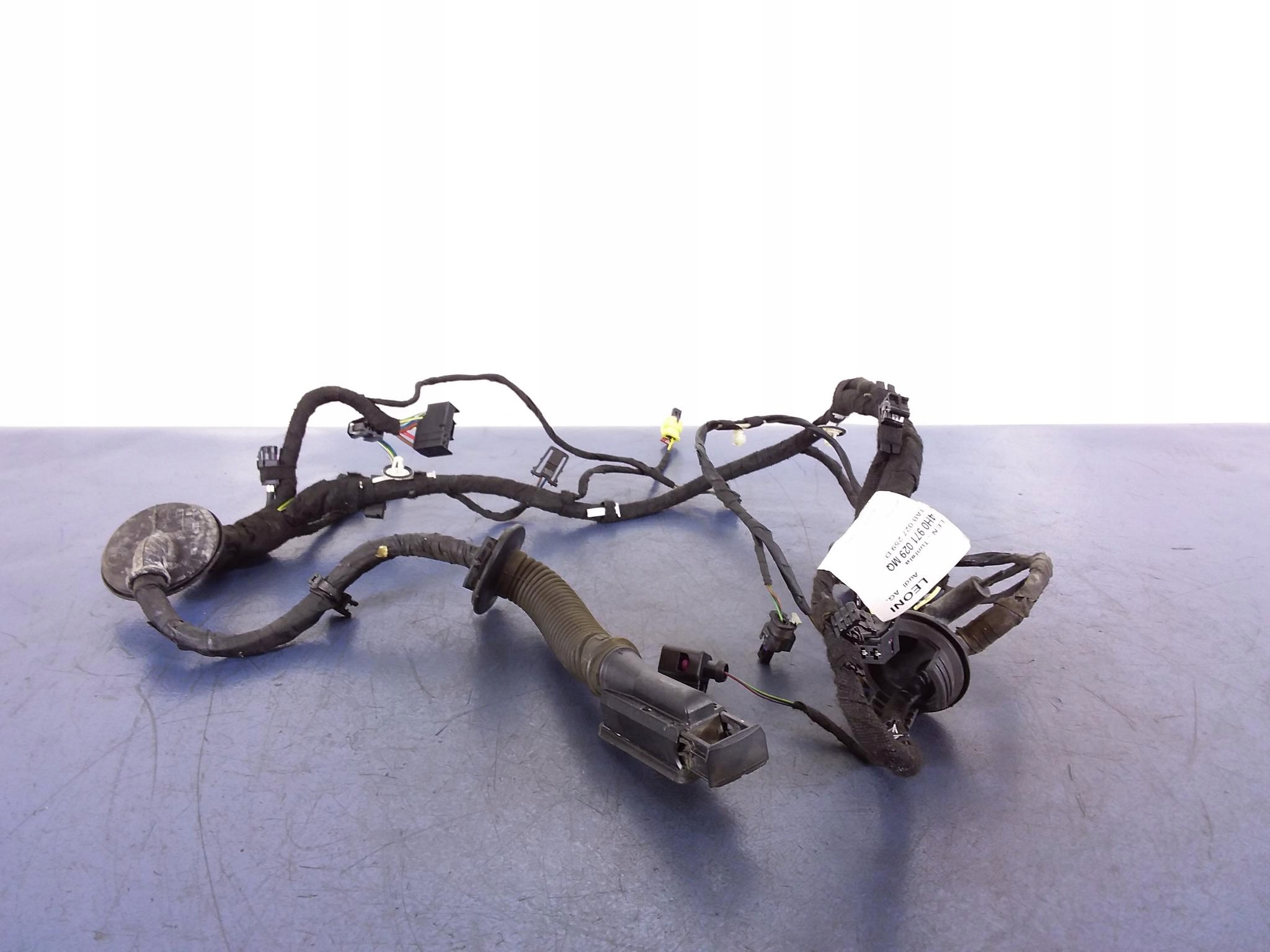 AUDI A8 D4 Джгут проводів двері лівий передній тяга камера