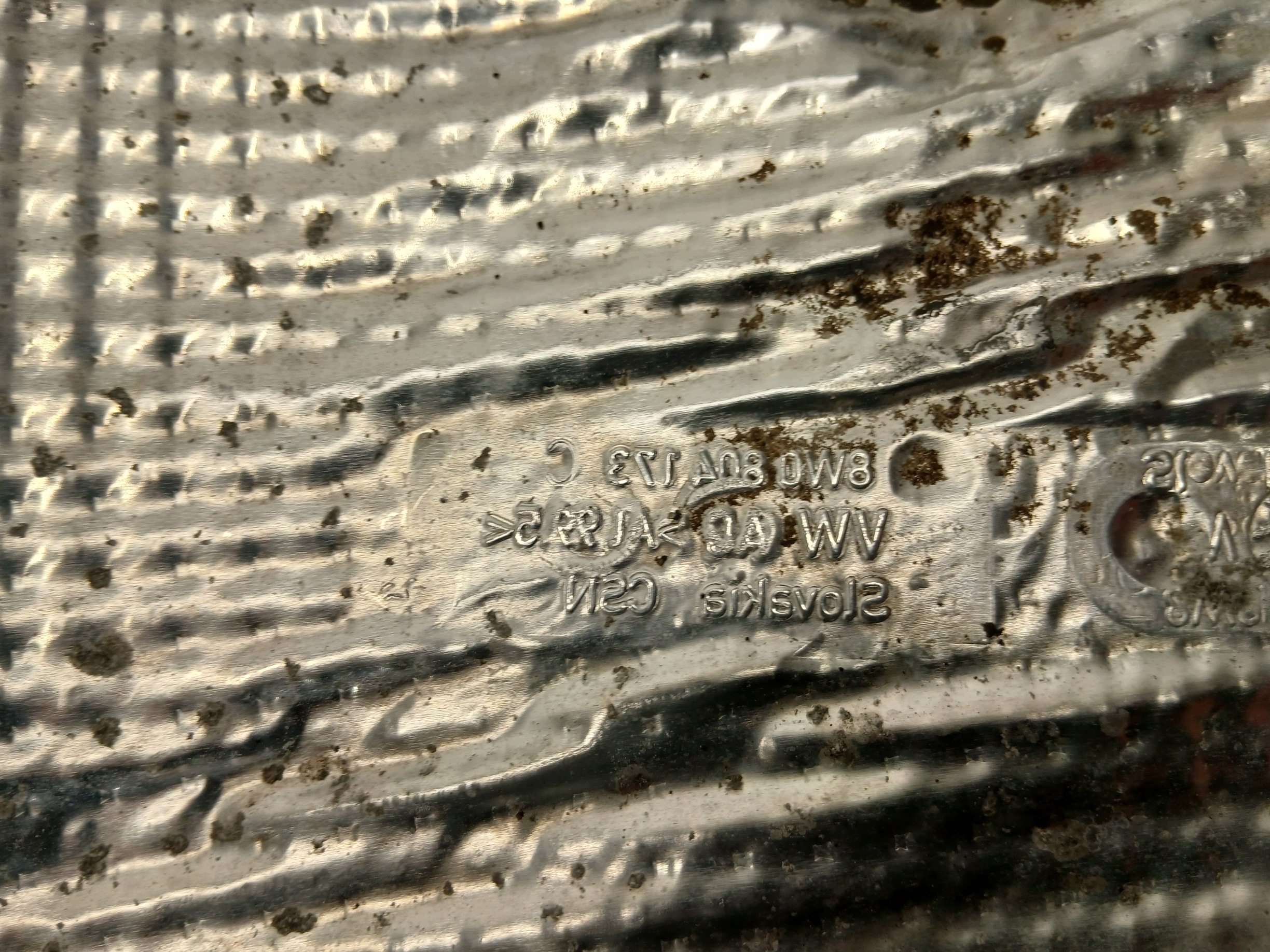 AUDI A4 B9 LIFT Blende Abdeckung TERMICZNA links heck 8W0804173C