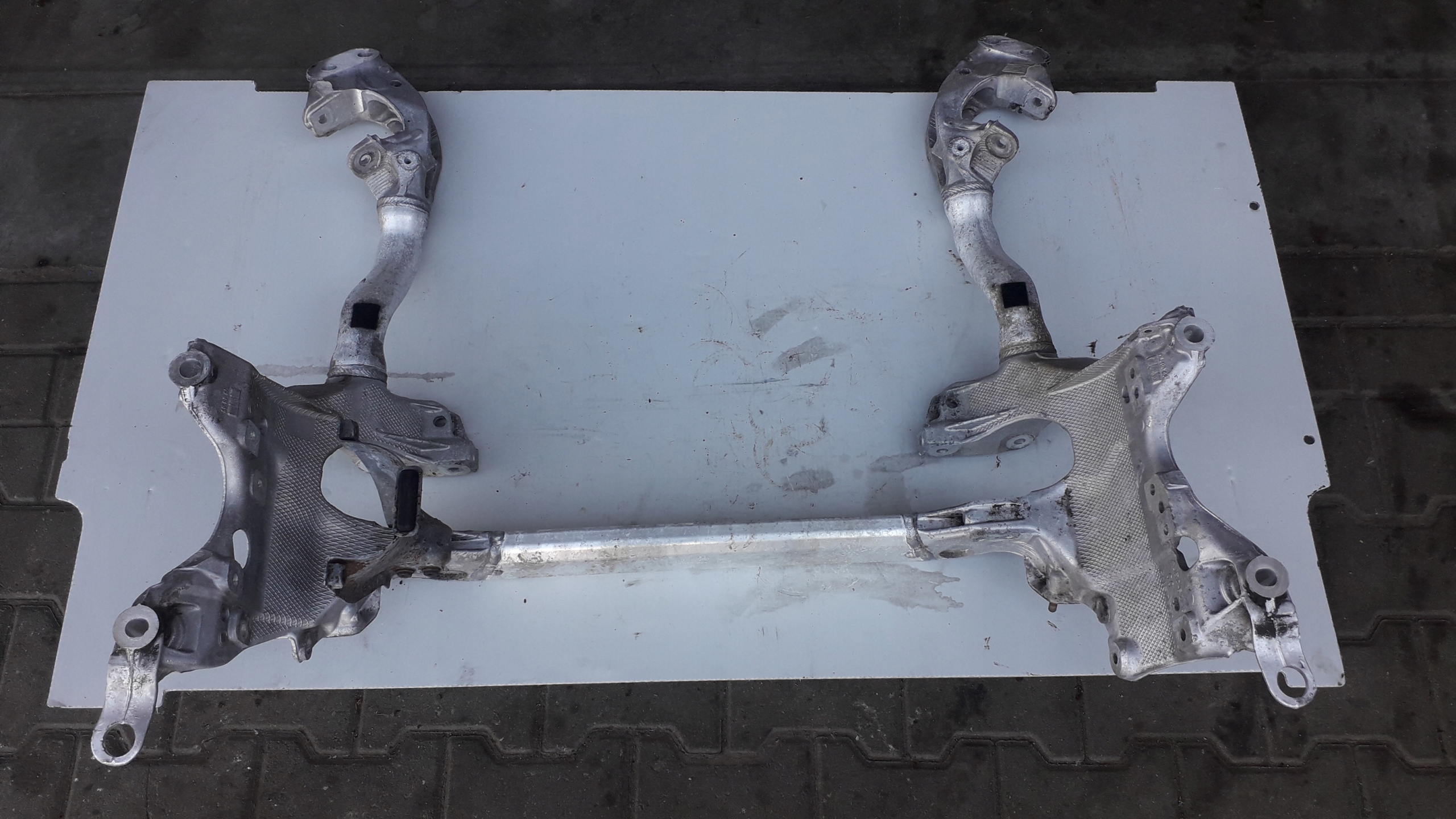 axle beam subframe axle beam front AUDI A4 B8 A5 8T0399315H