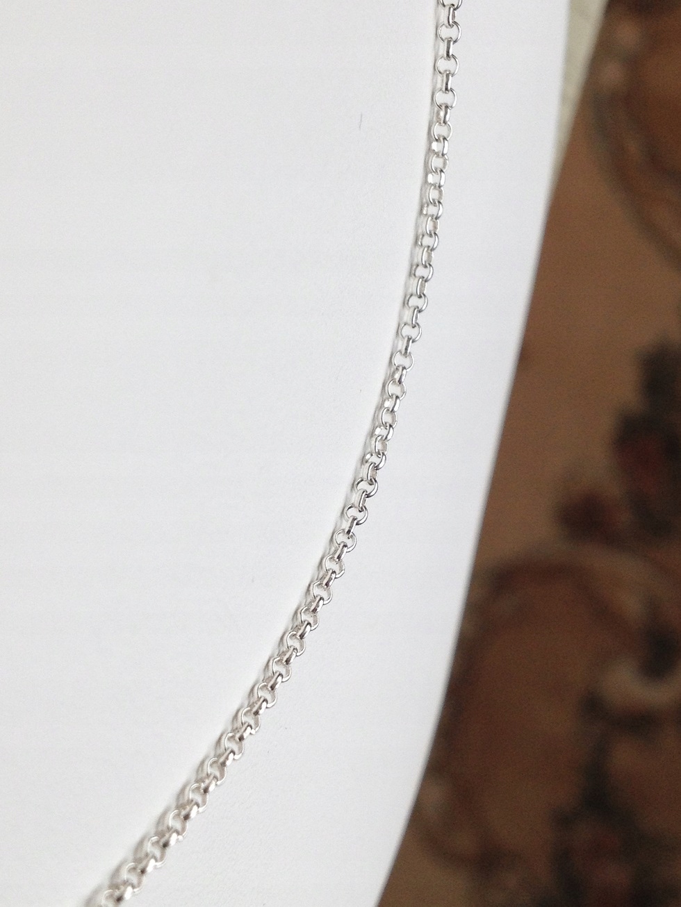 Łańcuszek Srebrny 925 Cudowny Medalik Matka Boska (na PREZENT / KOMUNIA) Motyw Brak