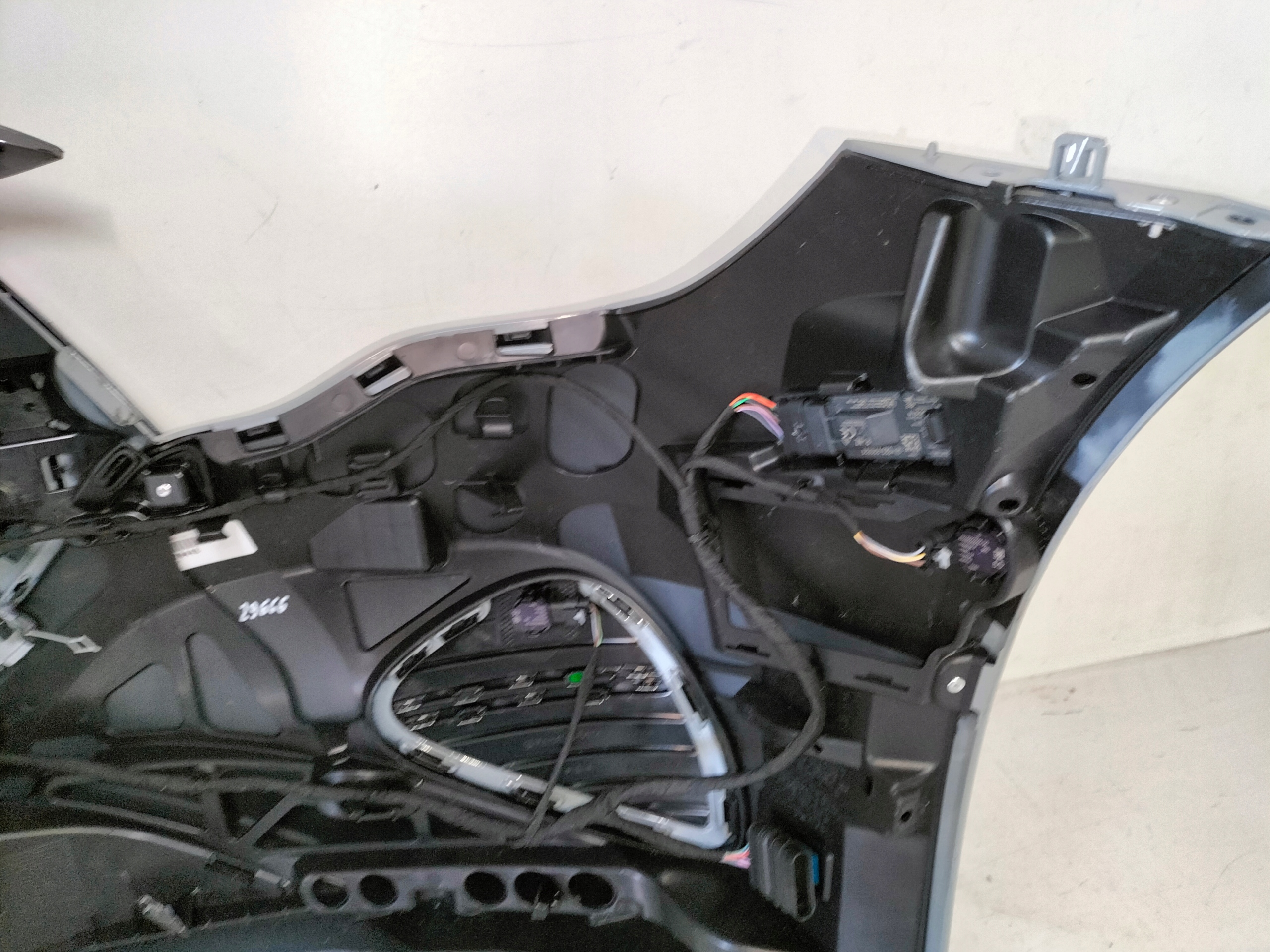 Paraurti anteriore MERCEDES E KLASA W214 22