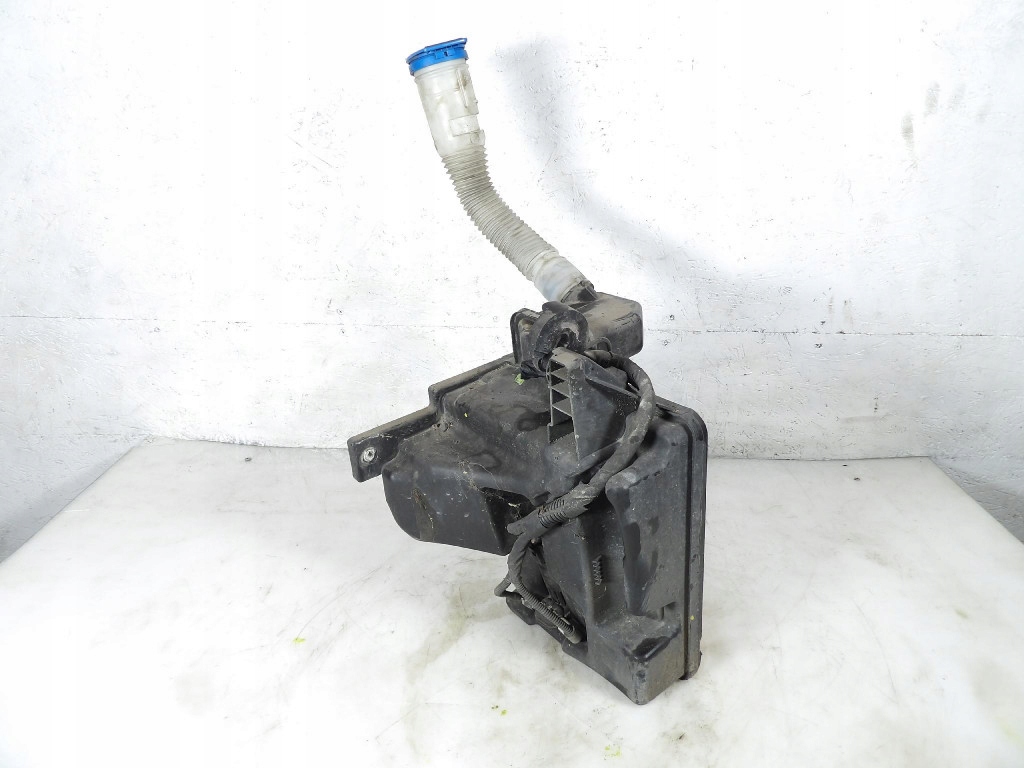 Skoda OE 6V0955449 washer fluid tank