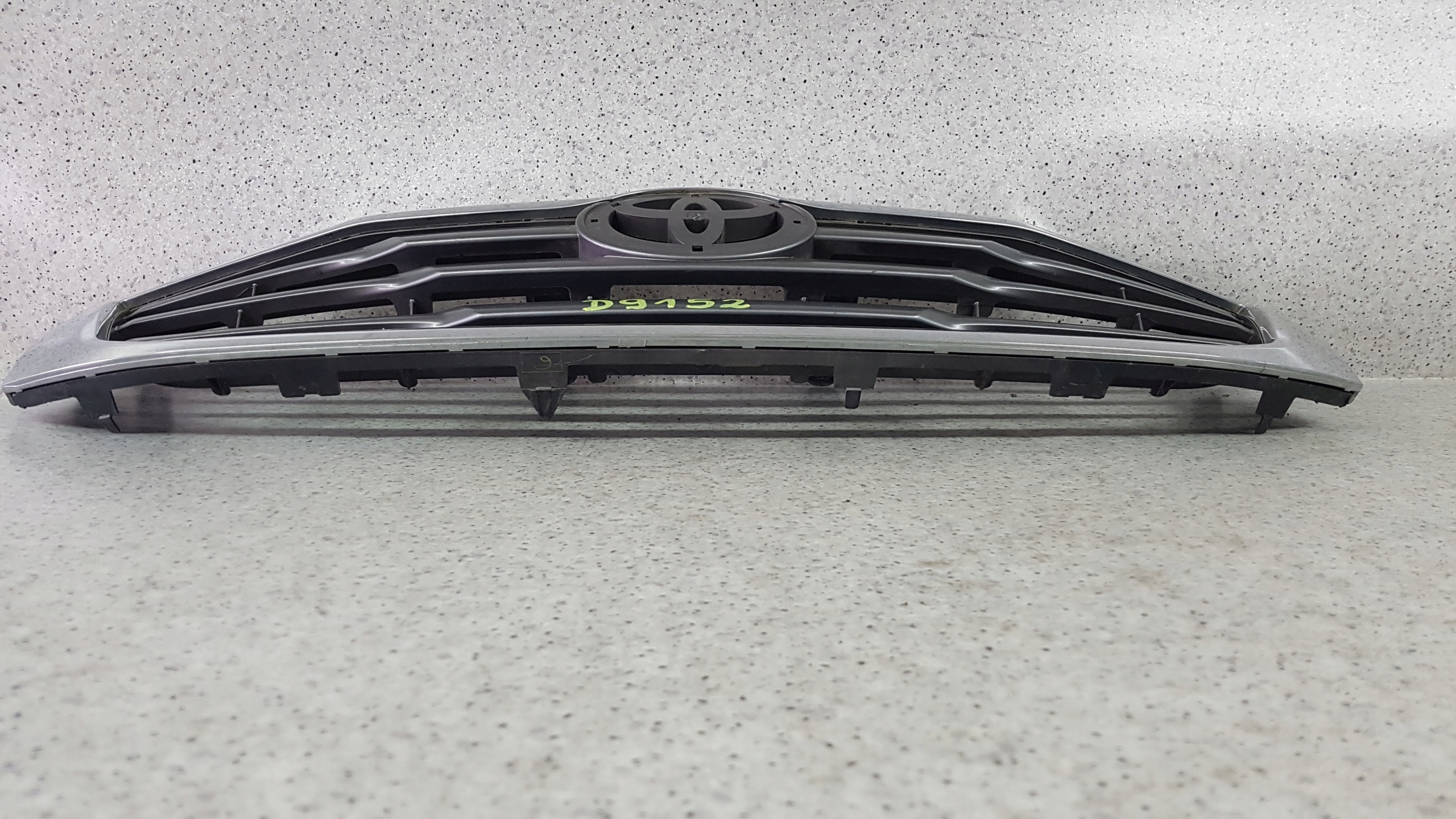 TOYOTA HILUX LIFT 2011 - GRILL GRILL D 9152