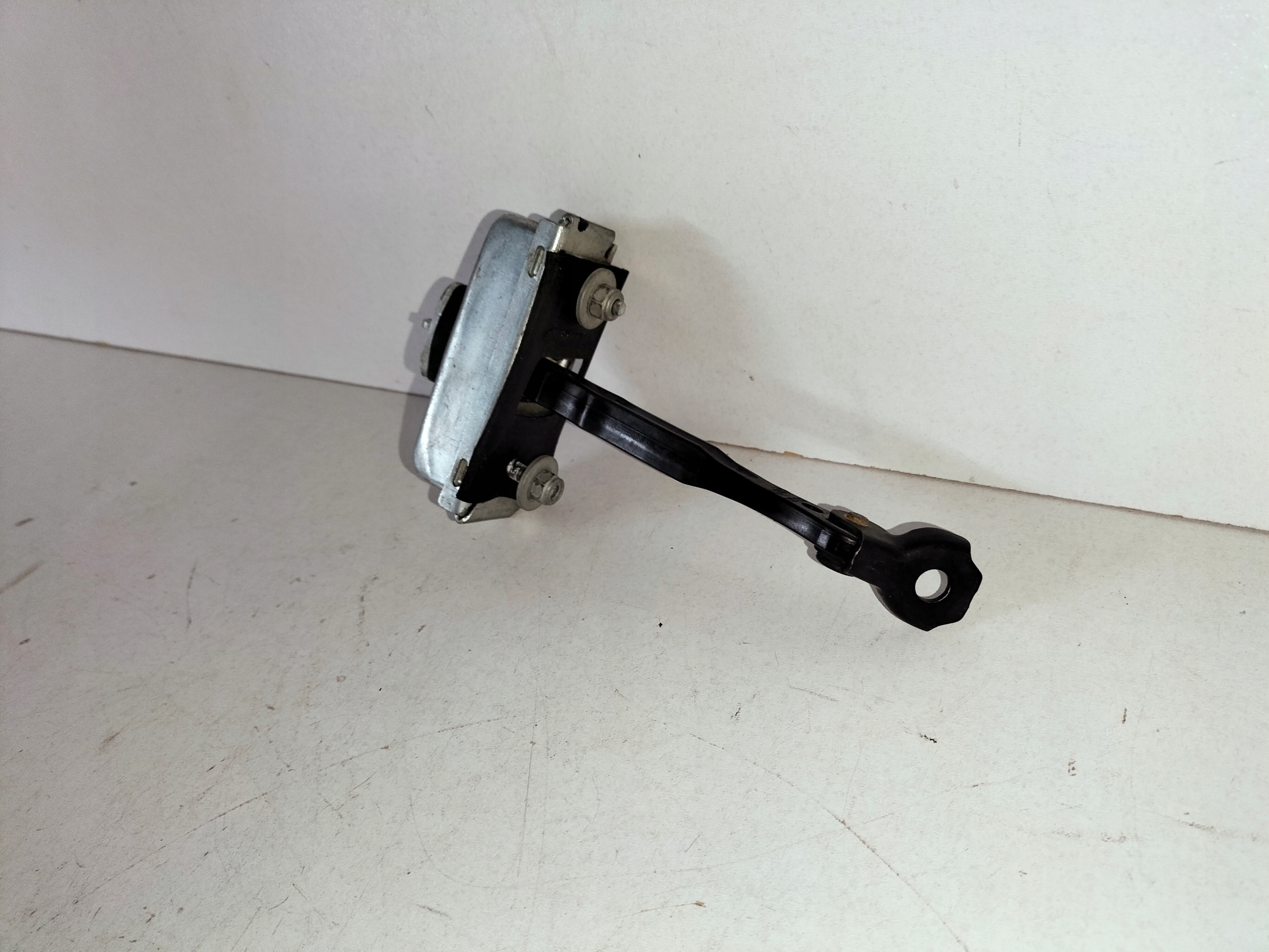 limiter door front RANGE ROVER SPORT 13- L494
